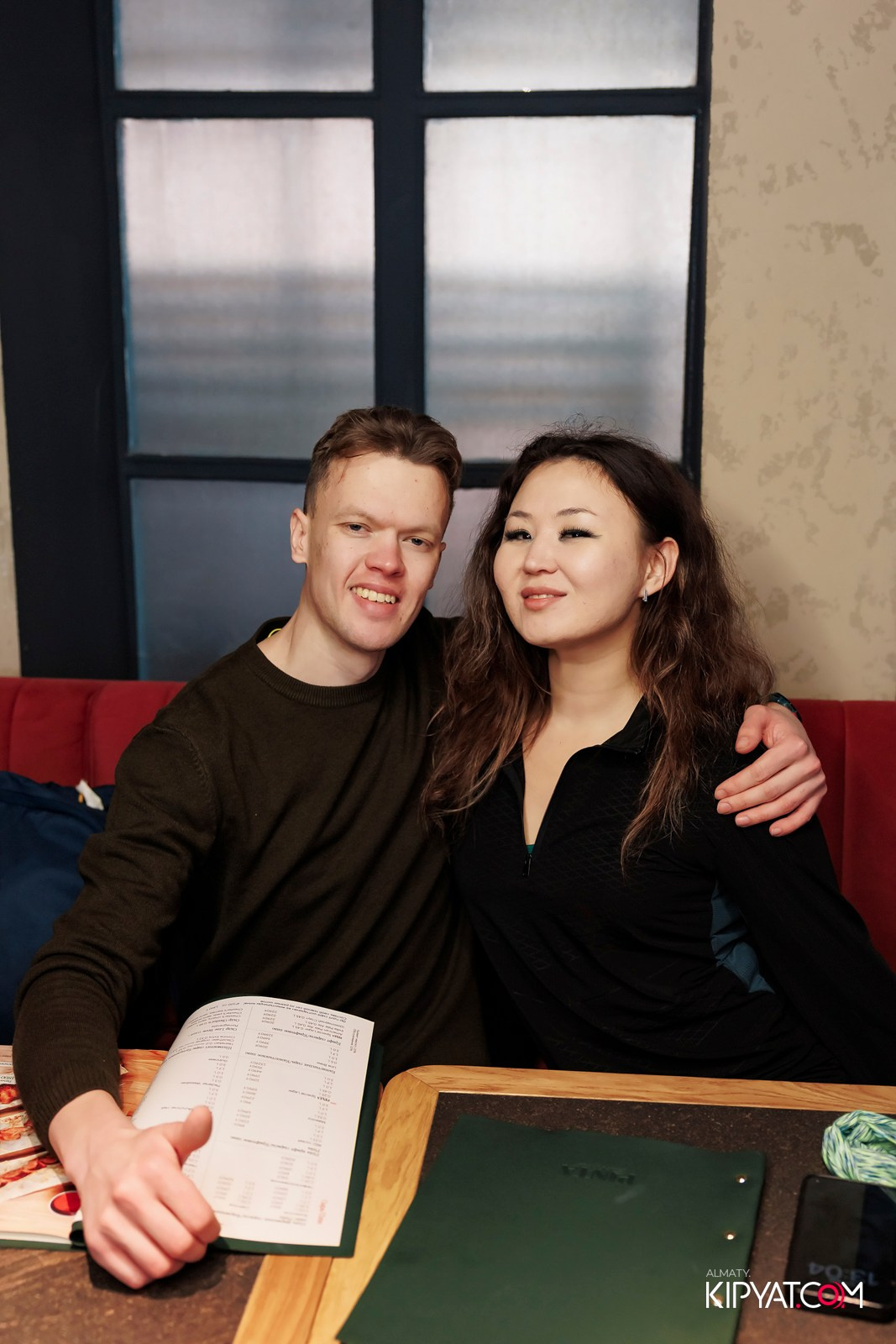 ПИНТА НА ТУЛЕБАЕВА. КИПЯТКОМ АЛМАТЫ! Фотосъемка мероприятий в Алматы