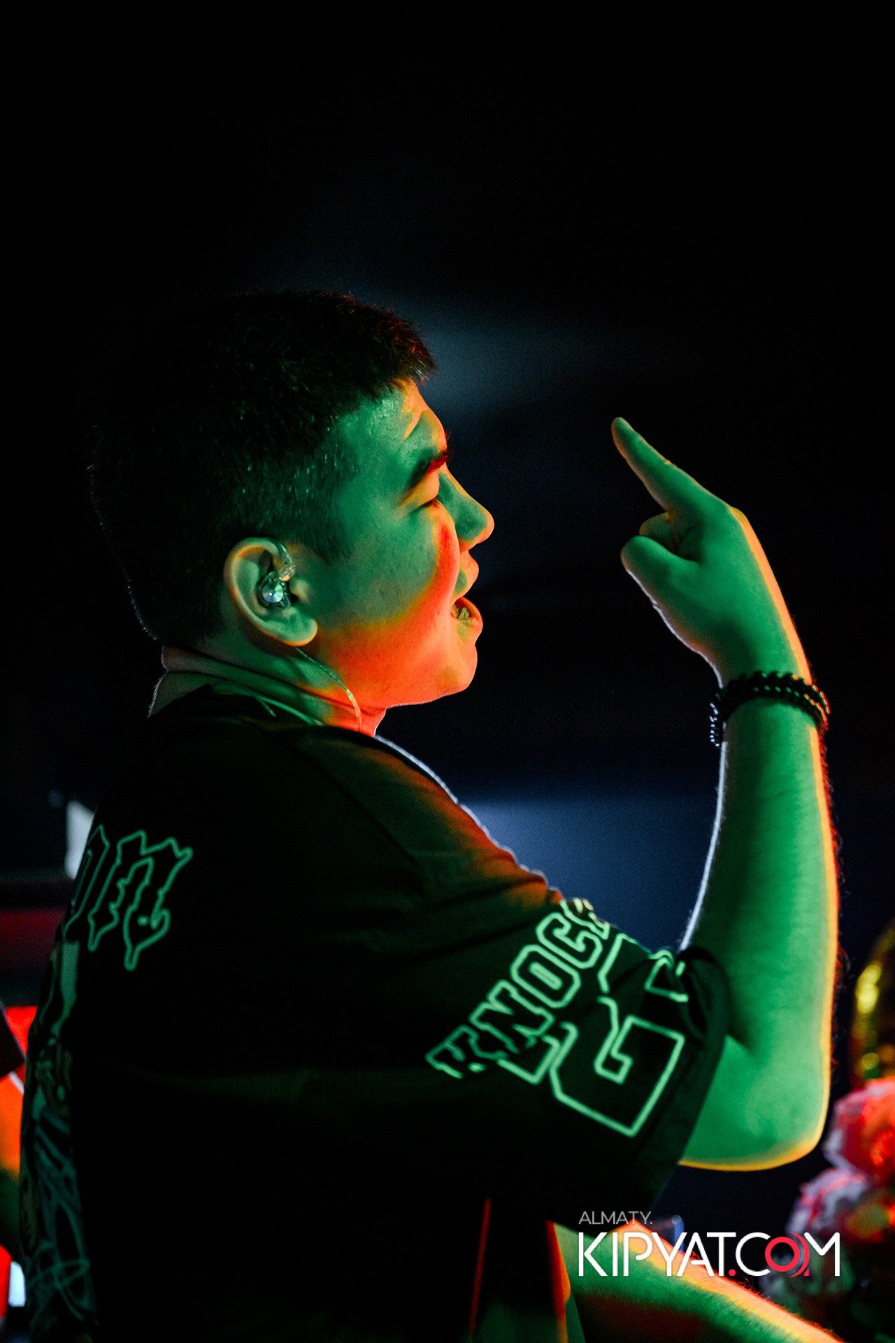 UYAT EMES BAR. КИПЯТКОМ АЛМАТЫ!