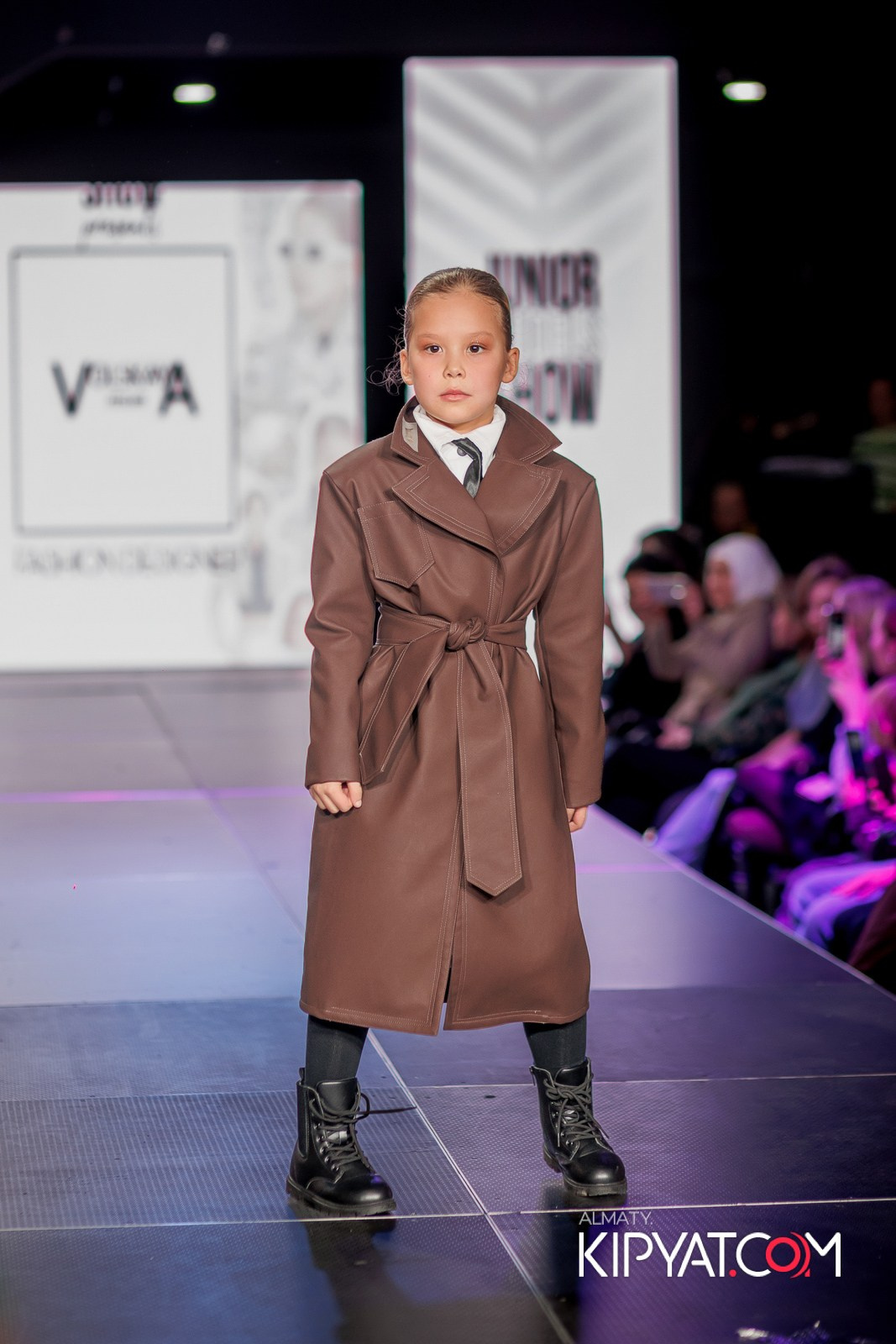 JUNIOR MODELS SHOW В РАМКАХ БЛАГОТВОРИТЕЛЬНОГО ПРОЕКТА МОДА ЗА СЧАСТЬЕ ДЕТЕЙ. КИПЯТКОМ АЛМАТЫ!