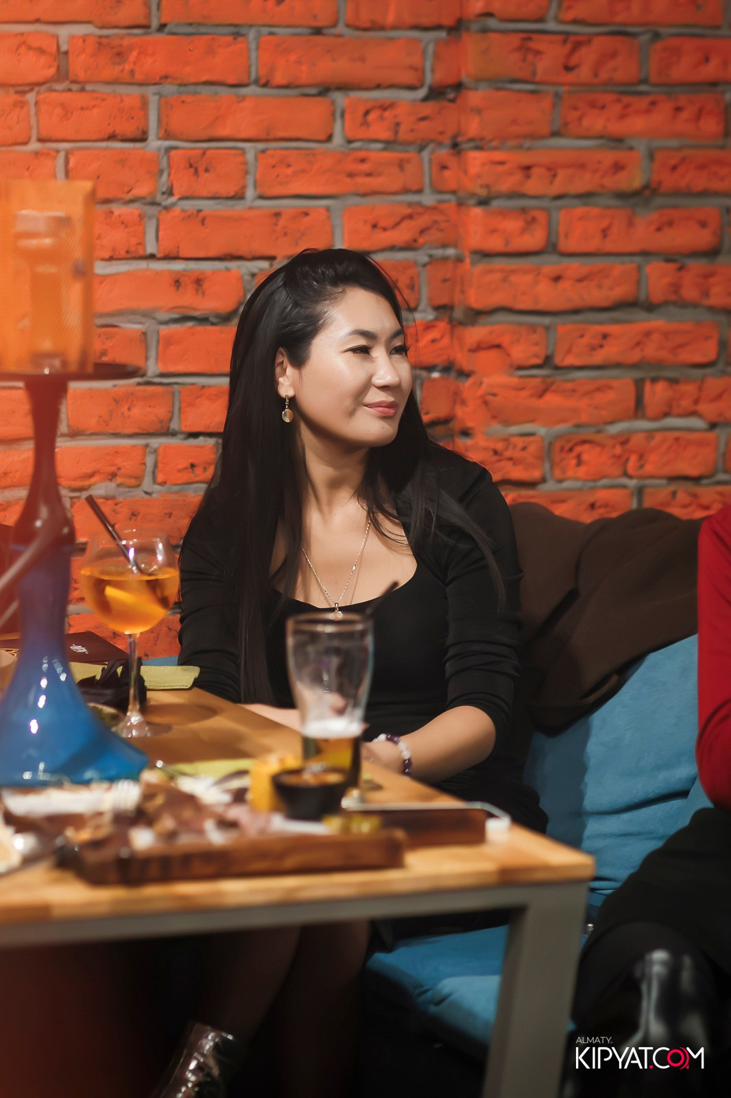 ШИШКА LOUNGE НА ЖИБЕК ЖОЛЫ. КИПЯТКОМ АЛМАТЫ! Фотосъемка мероприятий в Алматы