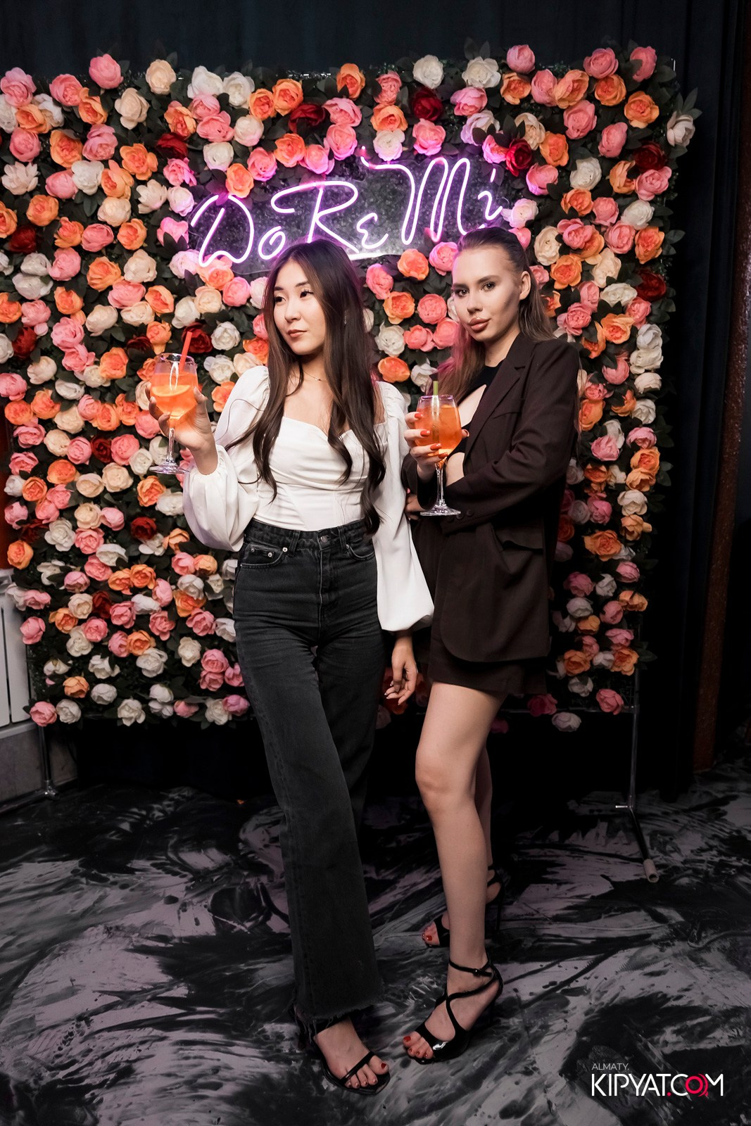 КАРАОКЕ DO RE MI. КИПЯТКОМ АЛМАТЫ!