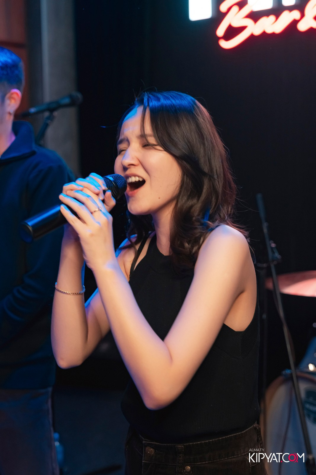 OKTOBERFEST — ПИНТА НА ГОГОЛЯ. КИПЯТКОМ АЛМАТЫ!