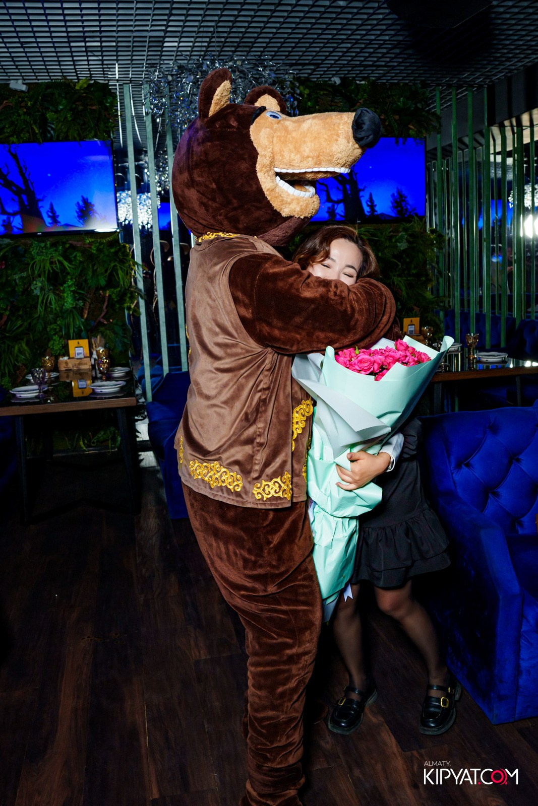 УХО И МЕДВЕДЬ НА САИНА. КИПЯТКОМ АЛМАТЫ!