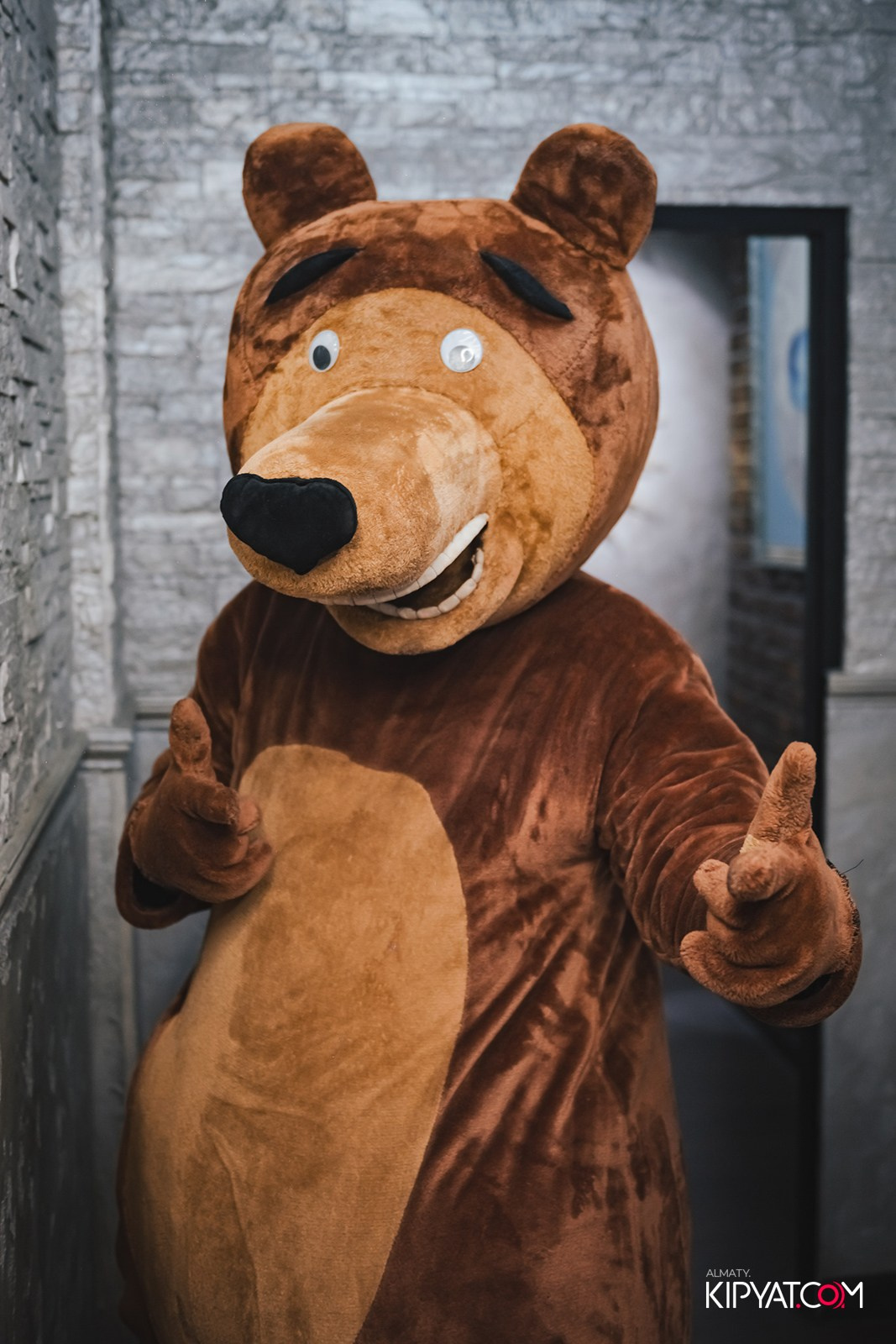 УХО И МЕДВЕДЬ НА ГАГАРИНА. КИПЯТКОМ АЛМАТЫ!