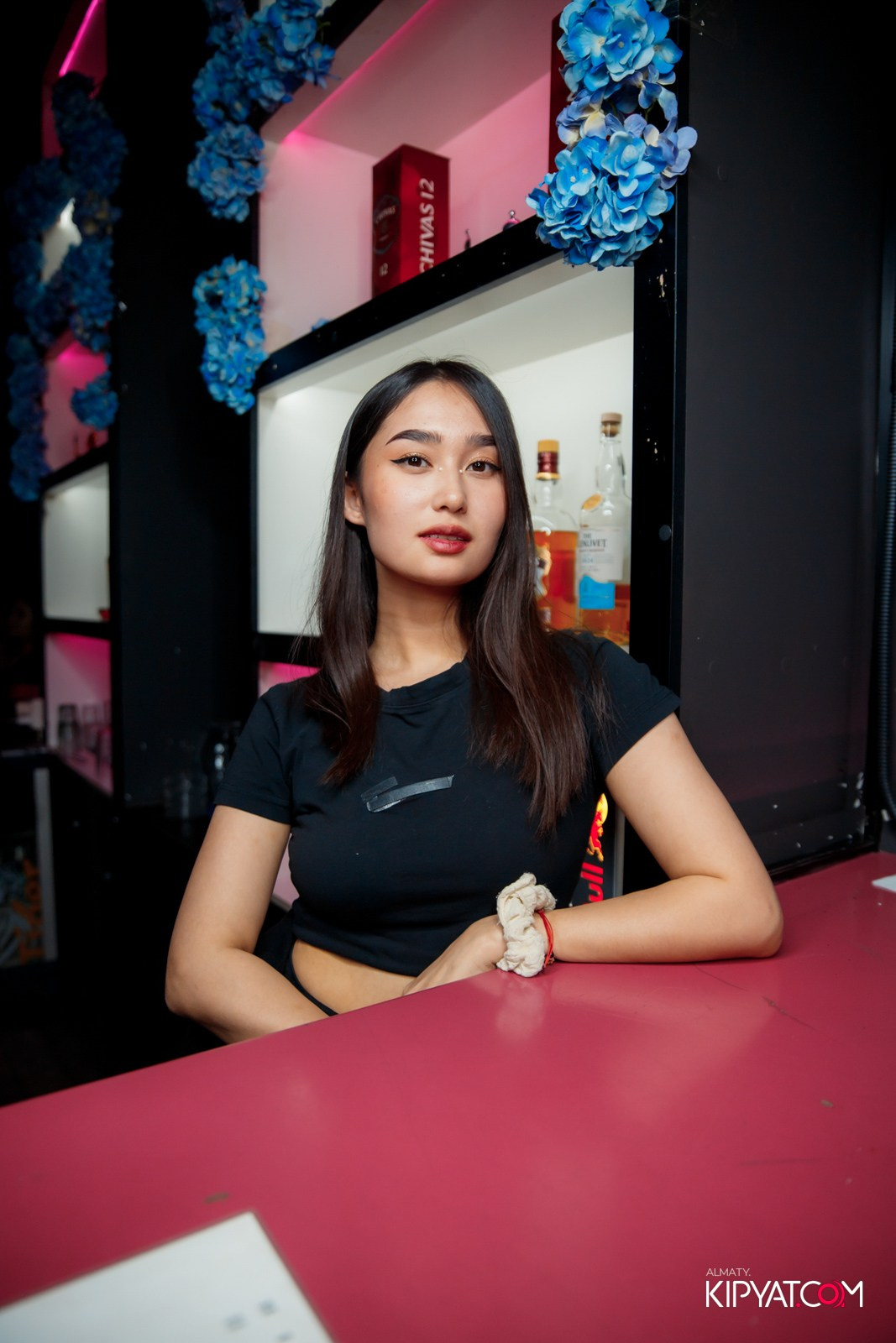 UYAT EMES BAR. КИПЯТКОМ АЛМАТЫ!