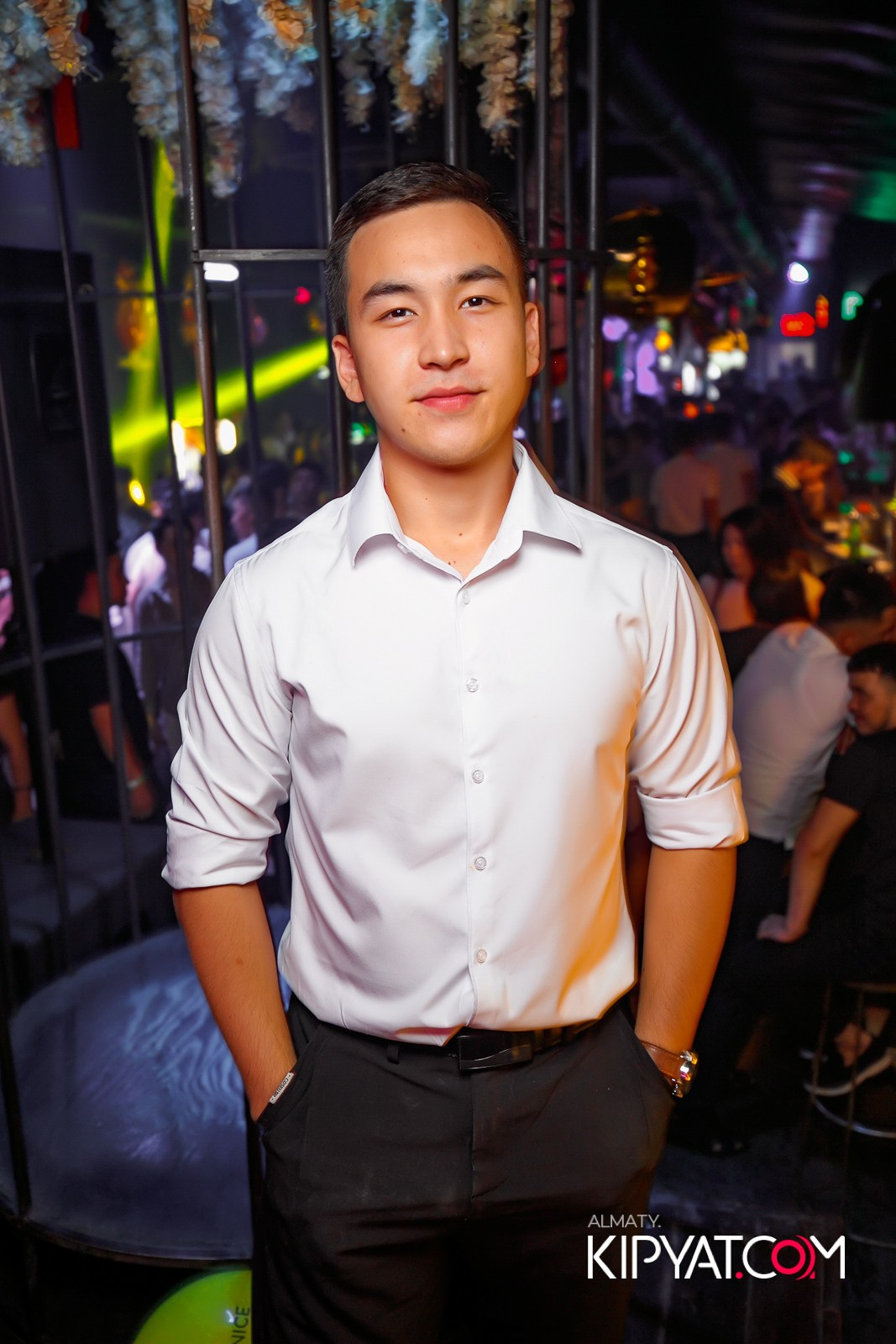 UYAT EMES BAR. КИПЯТКОМ АЛМАТЫ!