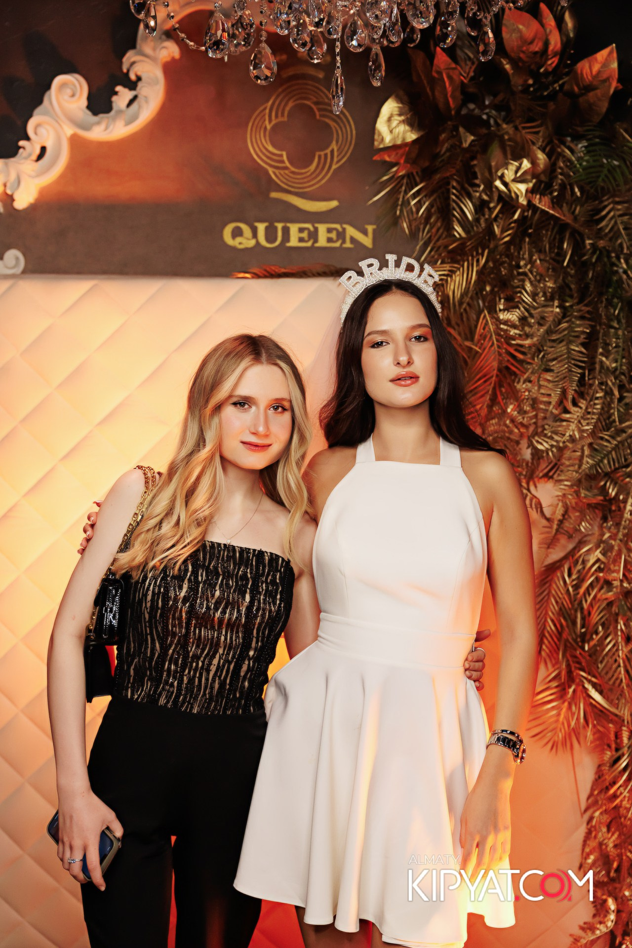 QUEEN. КИПЯТКОМ АЛМАТЫ!