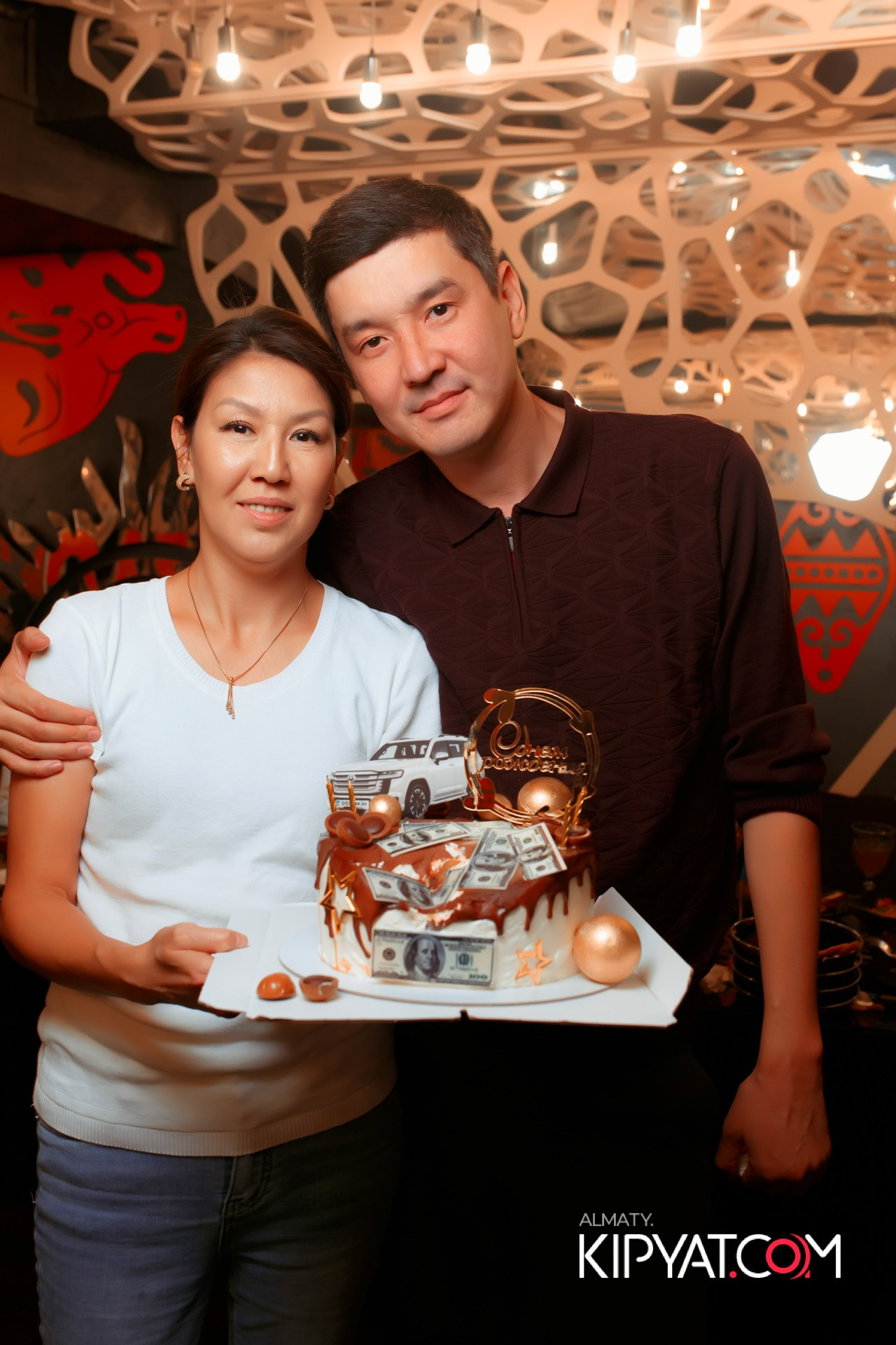 УХО И МЕДВЕДЬ НА САИНА. КИПЯТКОМ АЛМАТЫ!