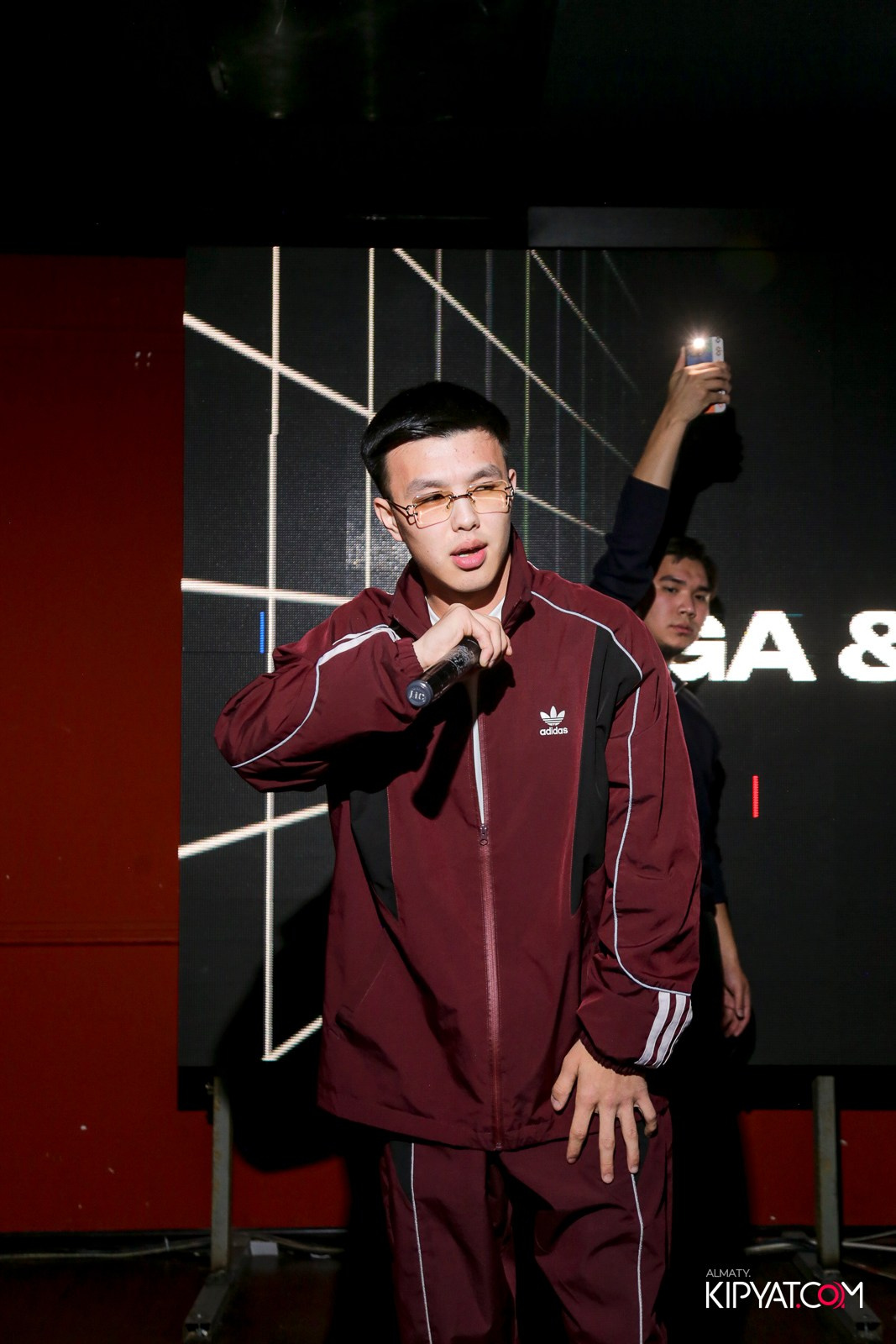 ARAGOSTA ДИСКО-БАР. КИПЯТКОМ АЛМАТЫ!