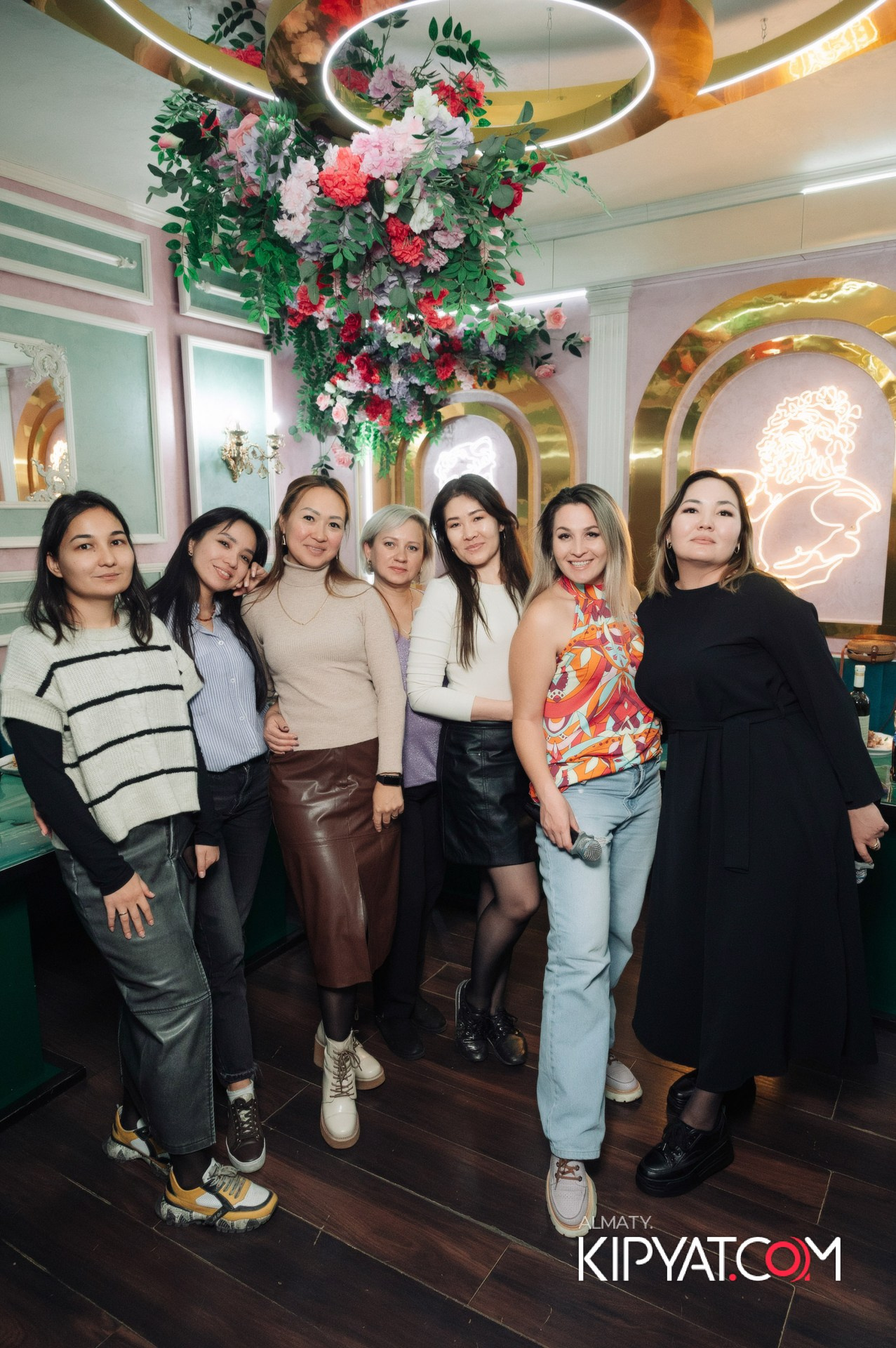 УХО И МЕДВЕДЬ НА САИНА. КИПЯТКОМ АЛМАТЫ!