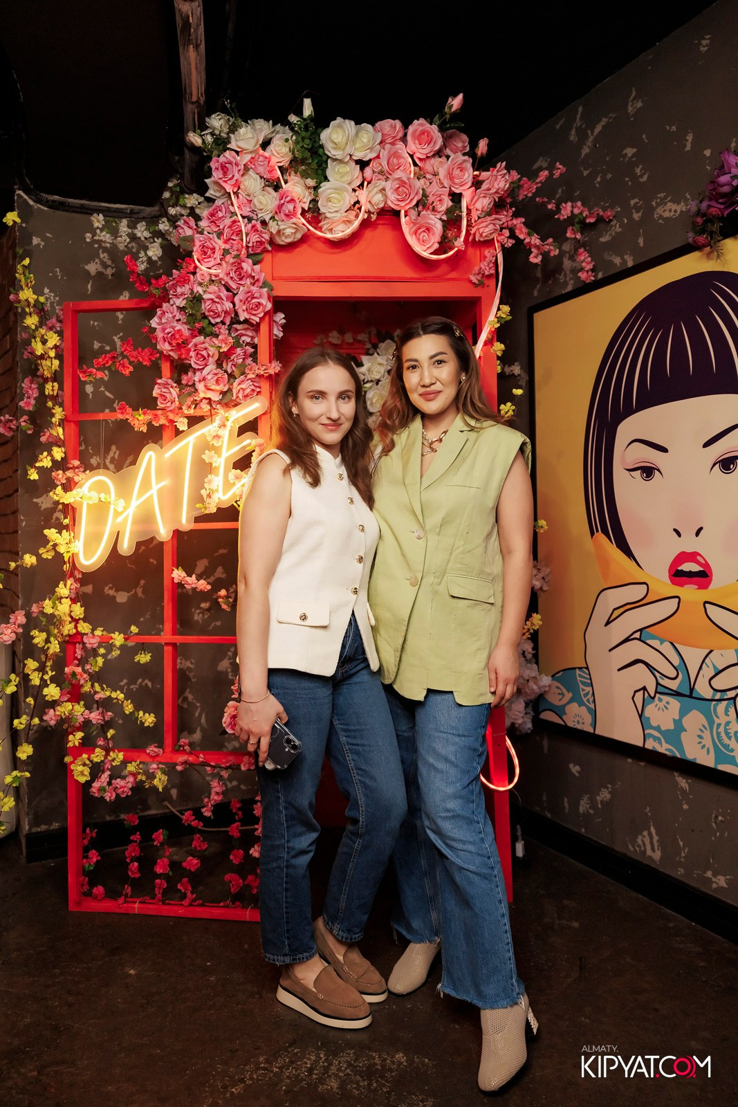 МУЗЫКАЛЬНОЕ ЛОТО В HIT RETRO. КИПЯТКОМ АЛМАТЫ! Фотосъемка мероприятий в Алматы