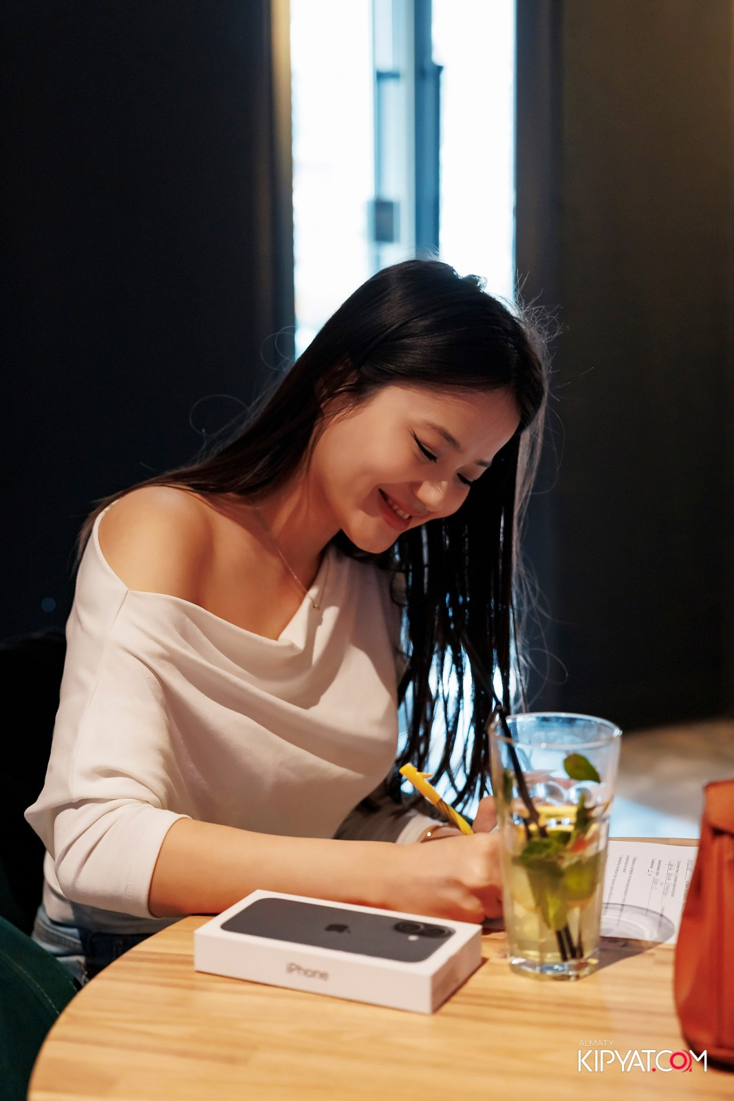 ПИНТА НА СЕЙФУЛЛИНА. КИПЯТКОМ АЛМАТЫ! Фотосъемка мероприятий в Алматы