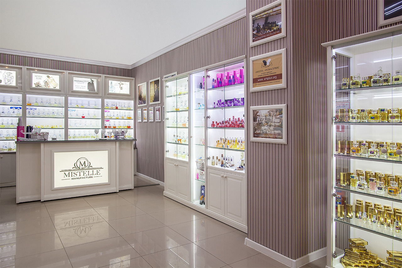 Фотосъемка интерьеров парфюмерного салона. Профессиональный Фотограф в Москве Андрей Славнов