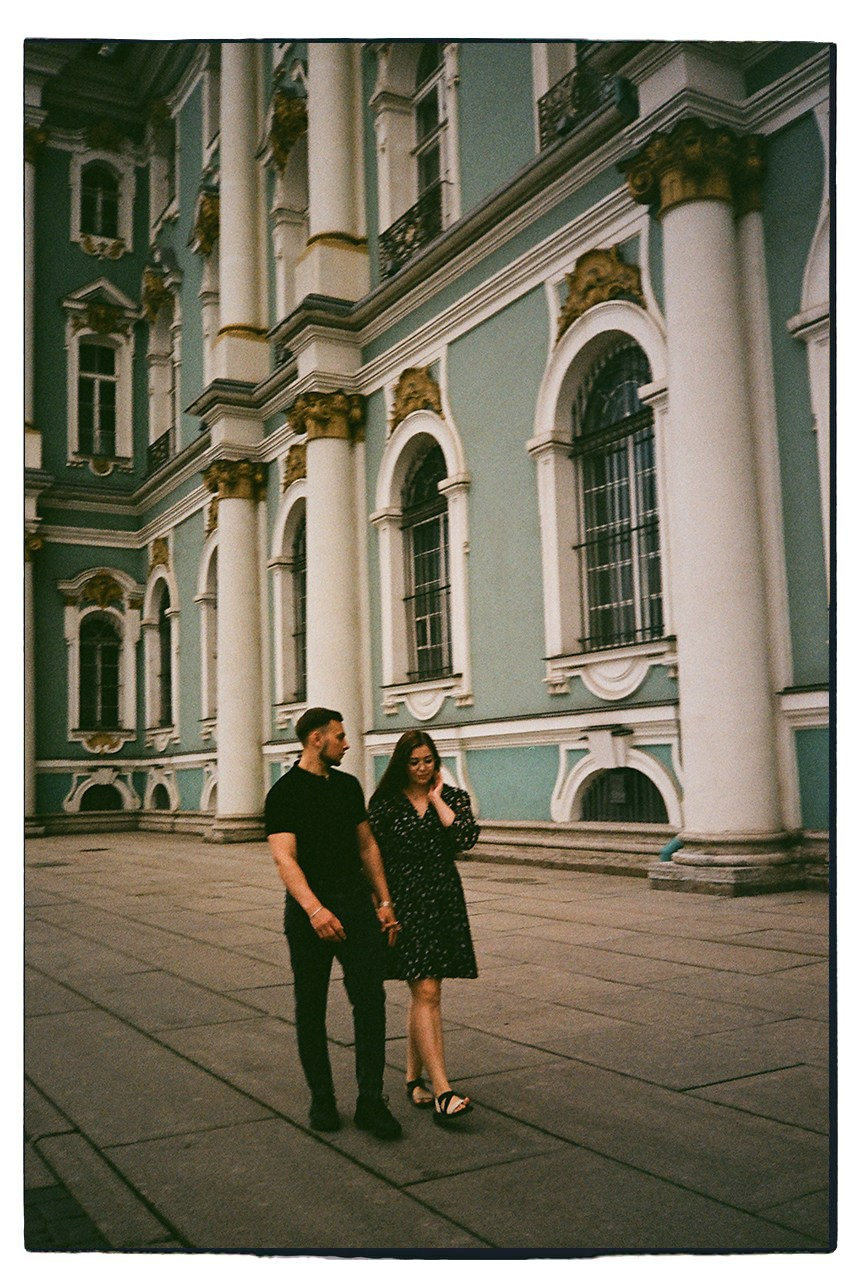 Предложение у Исаакиевского собора. Сестры Карабаза. Фотографы и ретушеры в Москве и Санкт-Петербурге