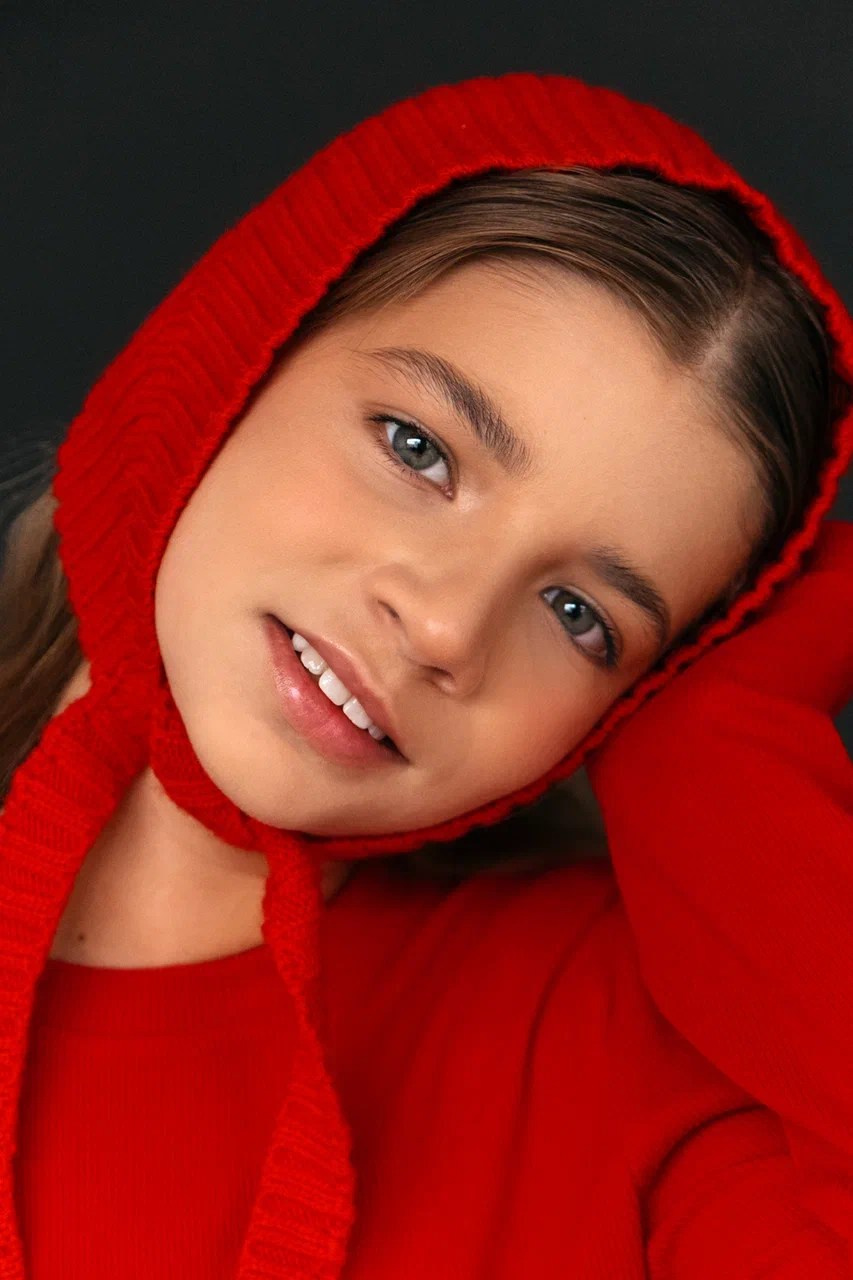 Пожидаева Ева 11 ЛЕТ 152 СМ. Детское модельное агентство Musthave agency. База профессиональных моделей