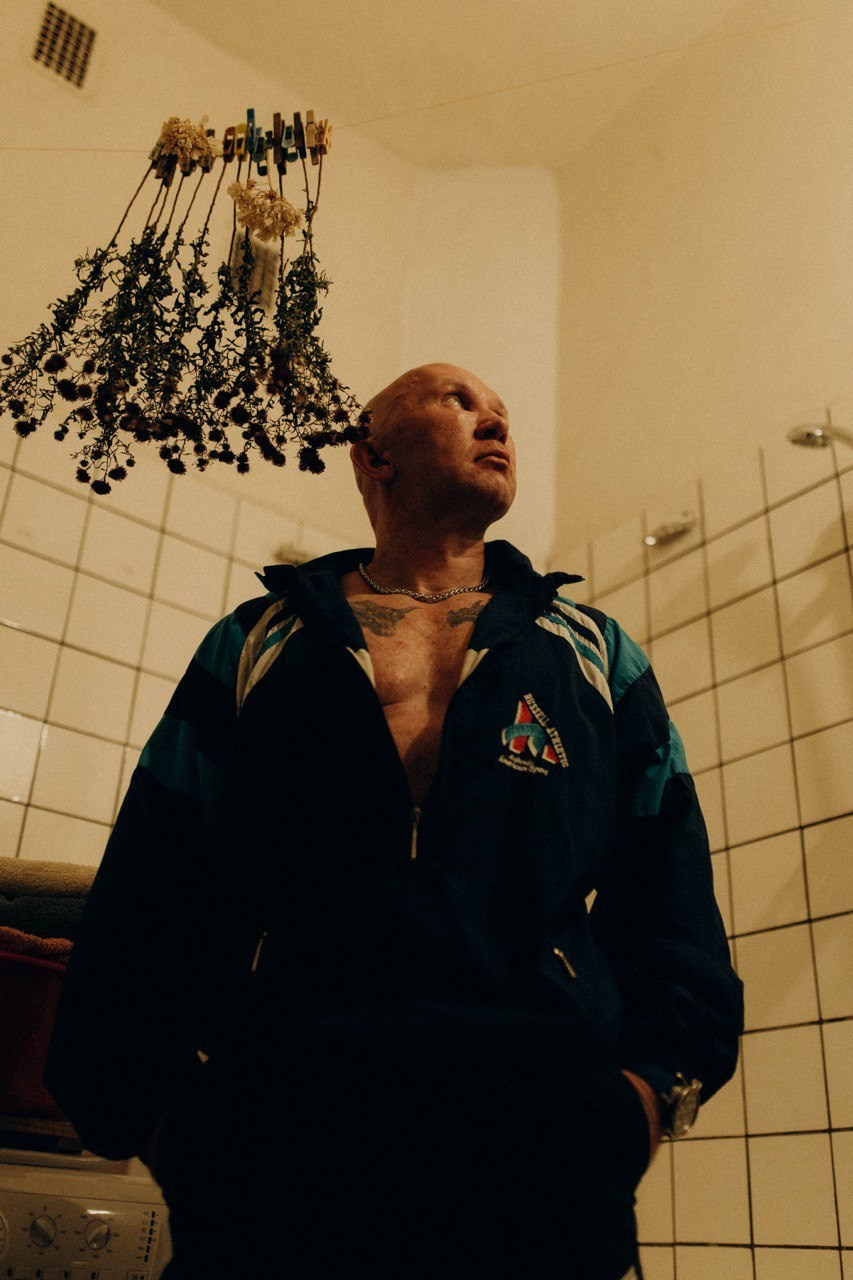 ROMAN OF THE 90S. Стилист Анастасия Шевченко