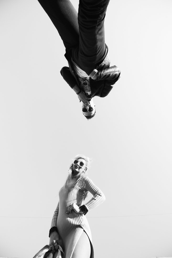 Необычная и стильная съемка лавстори. Фотограф Антон Матвеев. Свадебный фотограф в Москве | Антон Матвеев