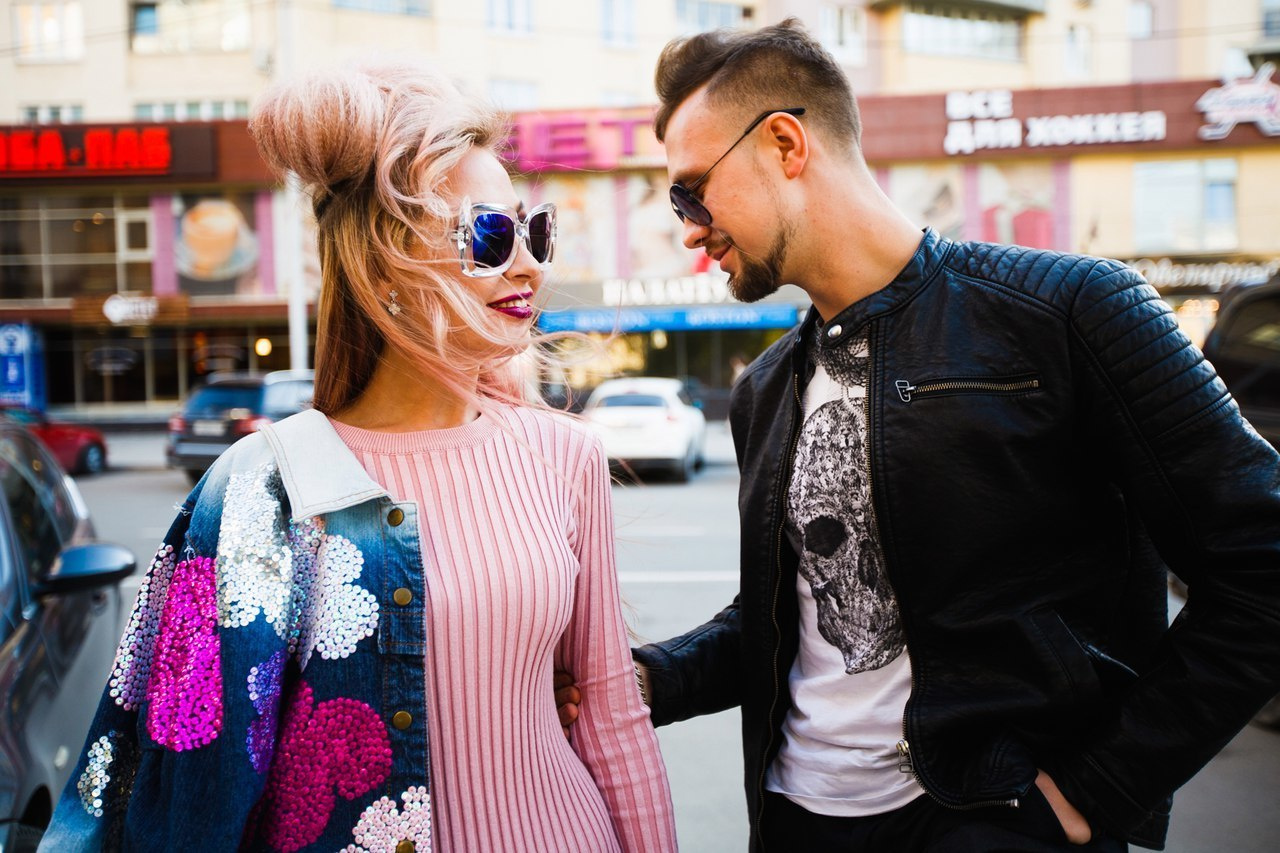 Необычная и стильная съемка лавстори. Фотограф Антон Матвеев. Свадебный фотограф в Москве | Антон Матвеев