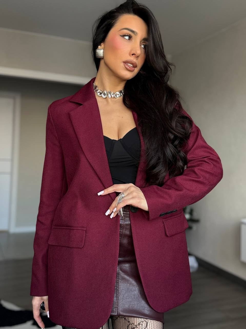 Кристина М Размер М, Рост 164, Параметры 93/64/89. LUNAPRO Дом стильных, сборных и индивидуальных съемок для брендов