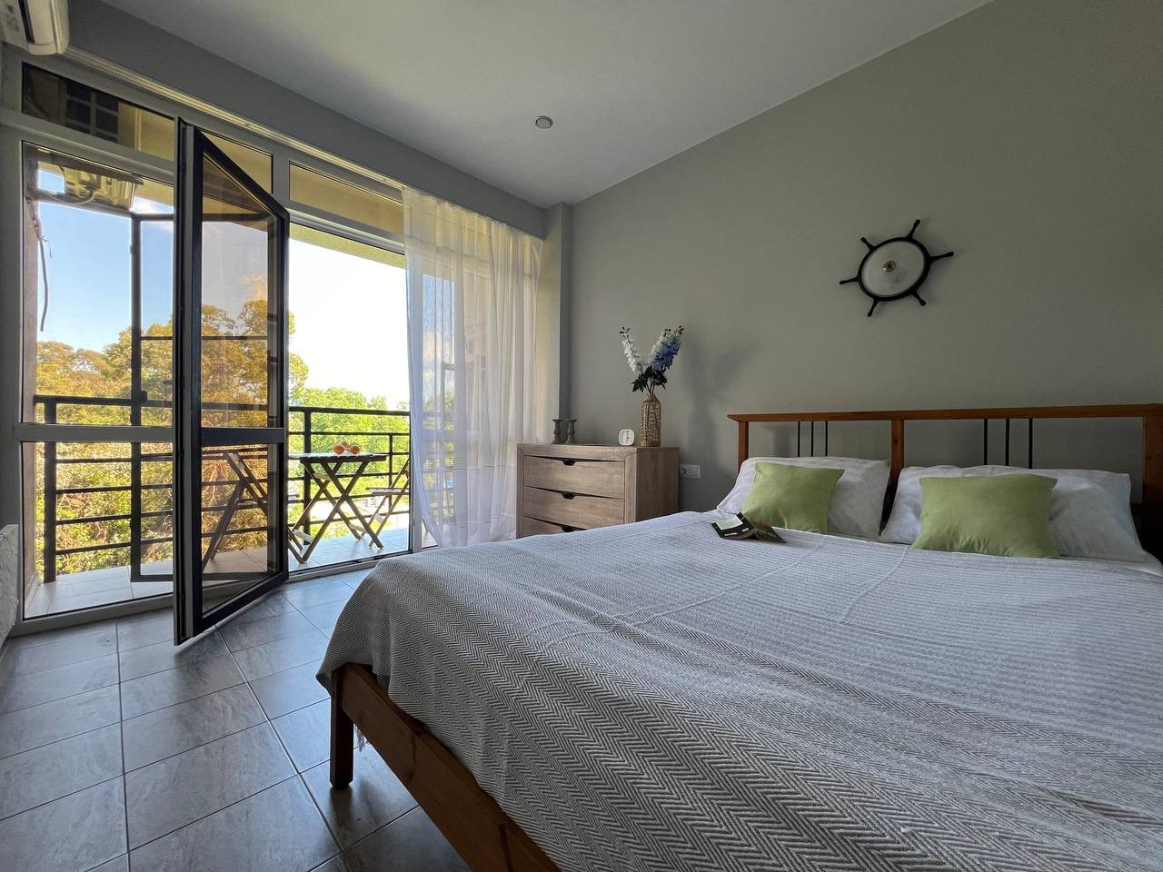 ТОП ЛОКАЦИЯ! Уютная квартира с балконом в Сириусе!. Квартиры посуточно, длительно в Сочи, LARA APART GROUP