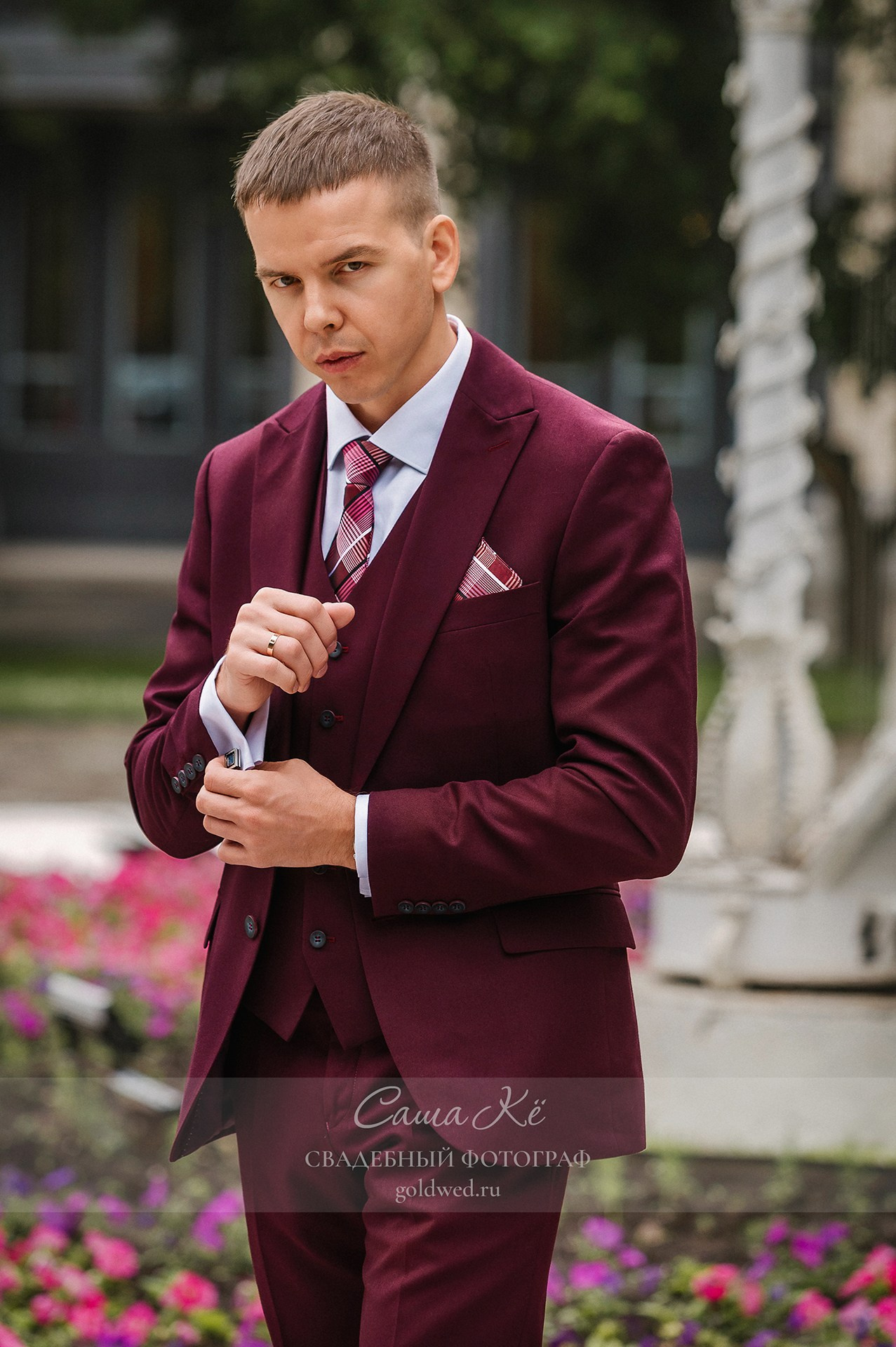 Свадебная фотосессия A&N в дождливую и пасмурную погоду в Новосибирске от профессионального фотографа Саши Кё. Свадебный, семейный и event фотограф в Новосибирске и Новосибирской области Саша Кё