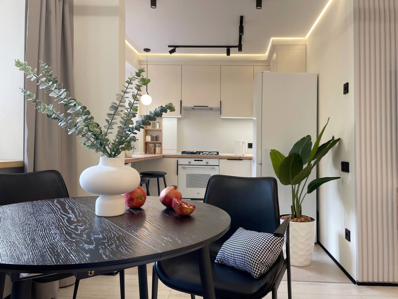 Интерьерная съёмка со стилизацией / АРЕНДА. Хоумстейджер. Комплектатор. Дизайнер