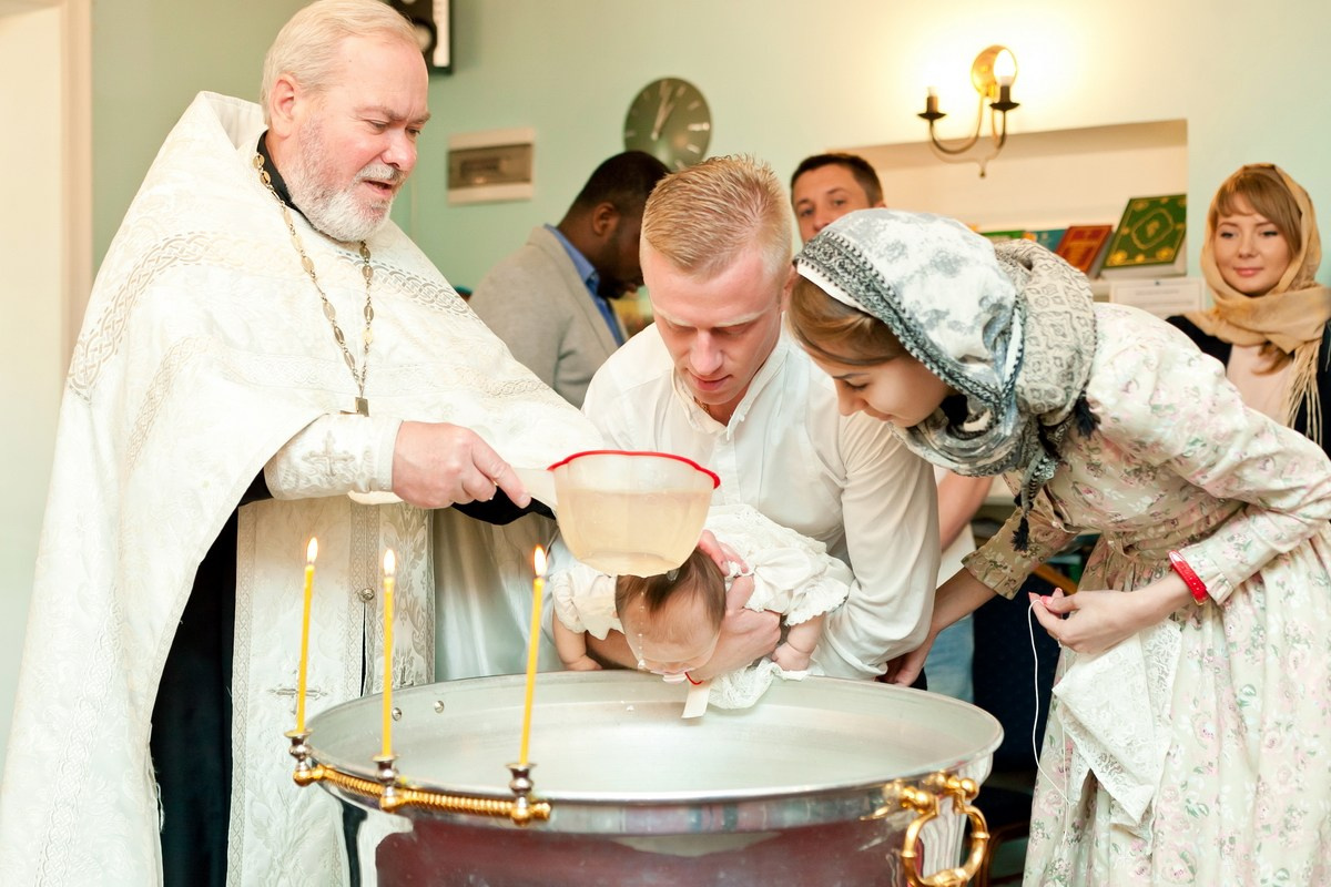 Крещение Свято-Троицкий Храм. г. Всеволожск. Фотограф на крещение в Санкт Петербурге