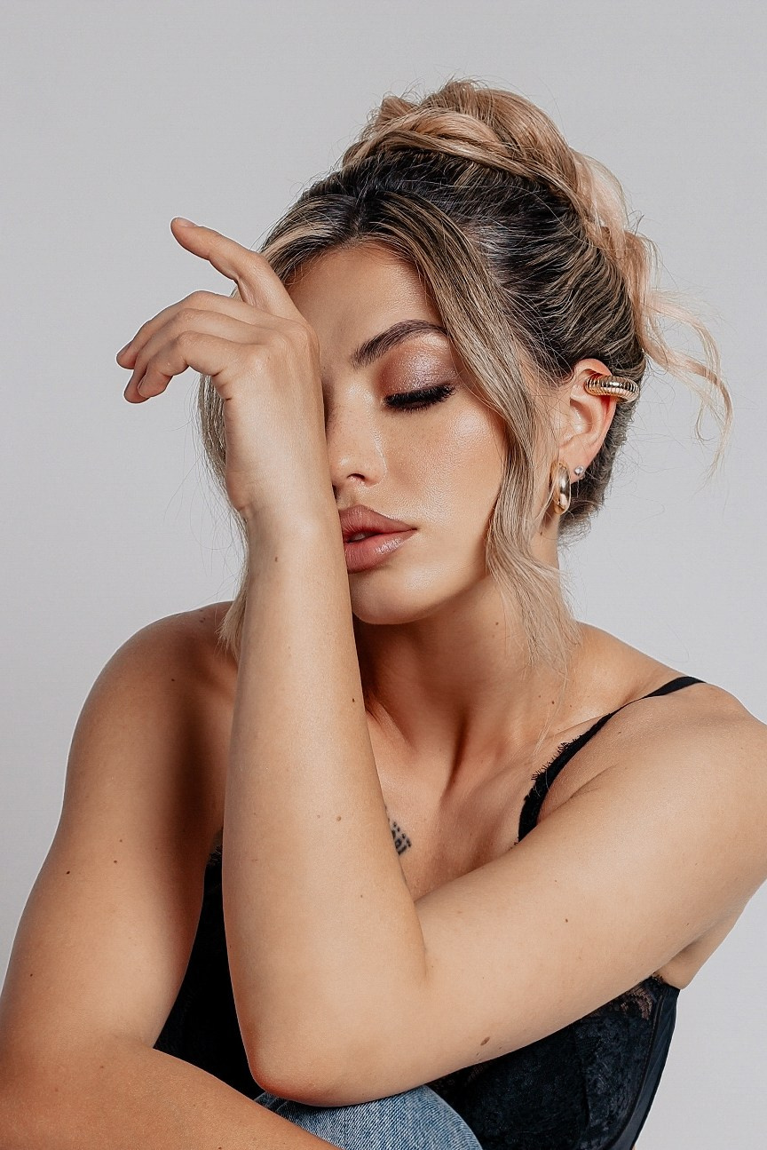 Съёмка с искусственным светом. Фотограф Иванова Елена в Иркутске