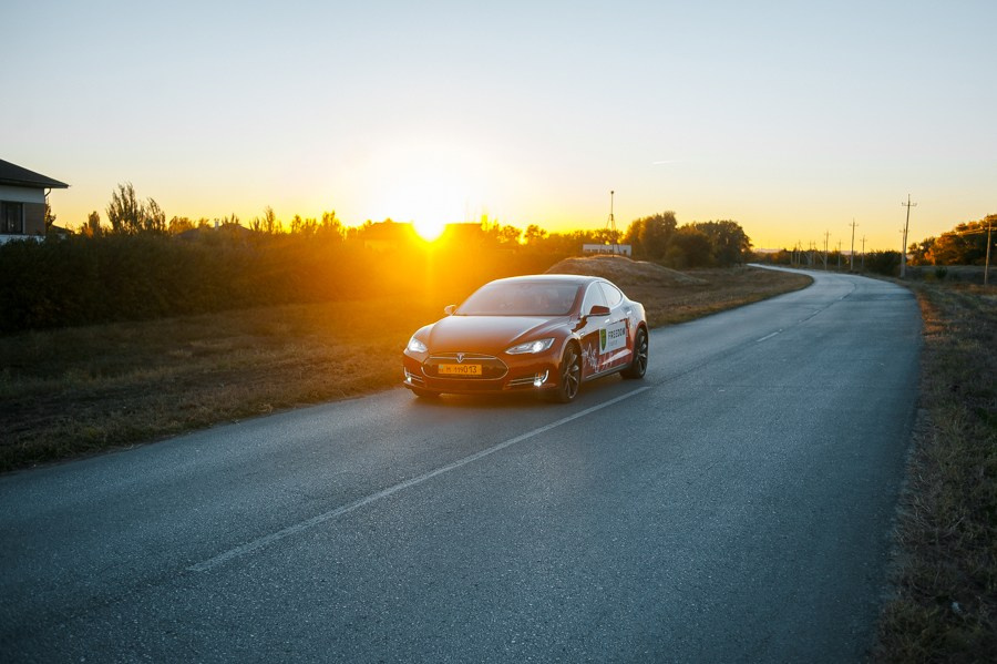Тест-драйв Tesla. Главная