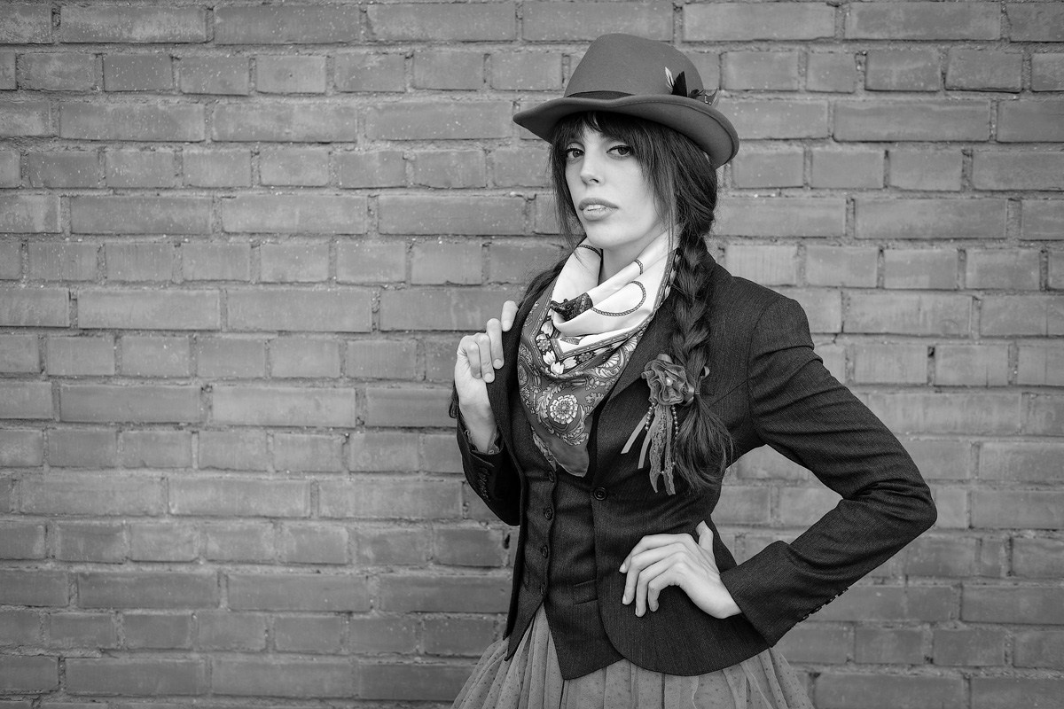 Портрет. Фотограф Антон Швец — Монохромная реальность