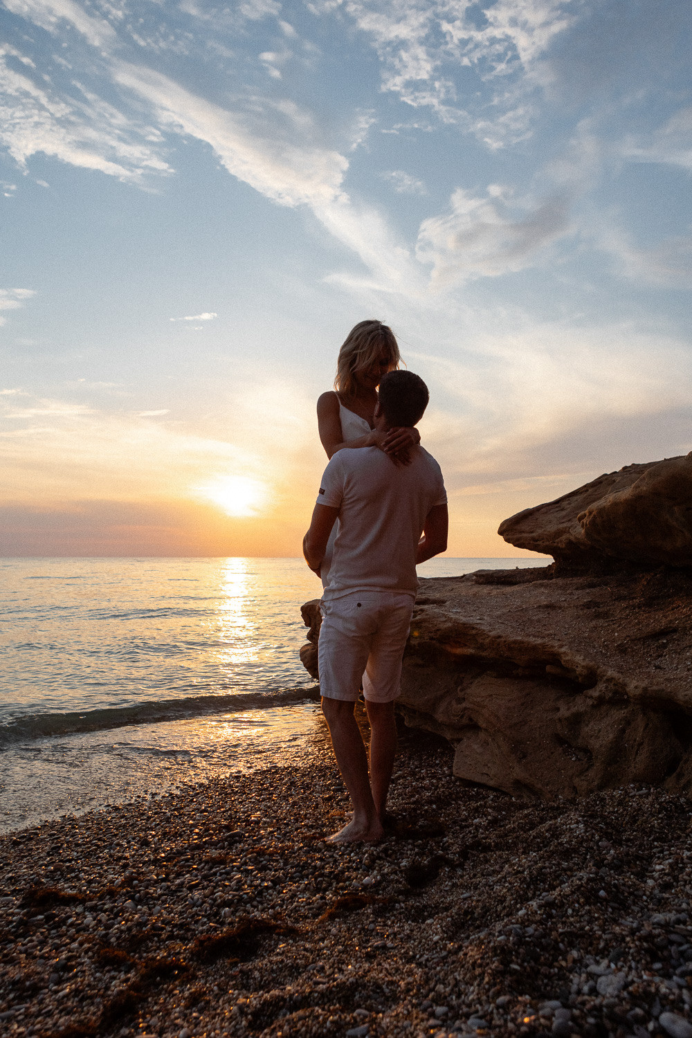 Роман и Евгения — Предсвадебное Лавстори. Свадебный фотограф, фотосъемка в Крыму, Севастополе, Симферополе, Ялте