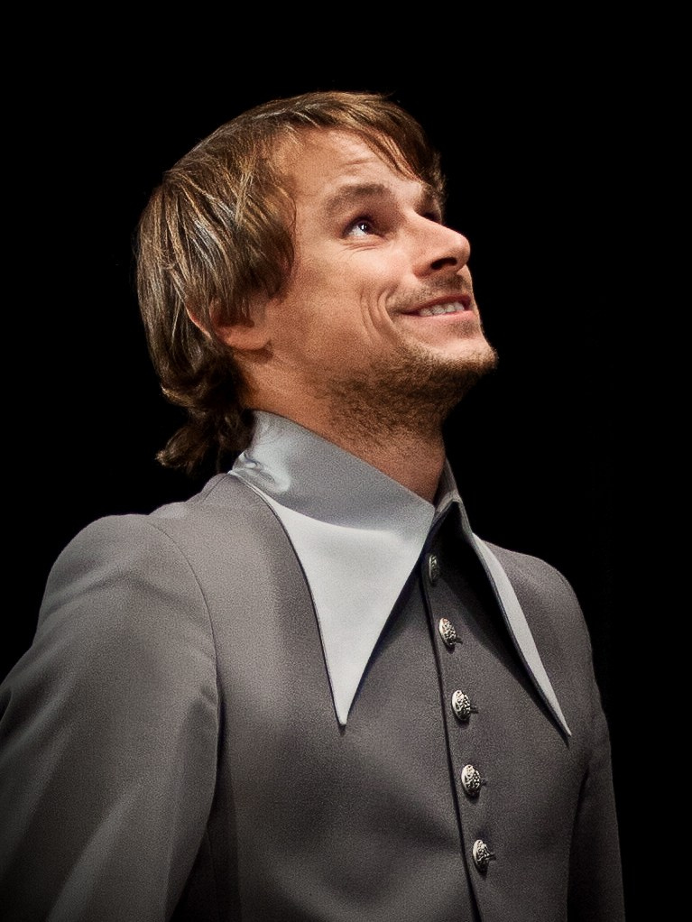 Театр / Мода / КВН. Антон и Татьяна Денисенко