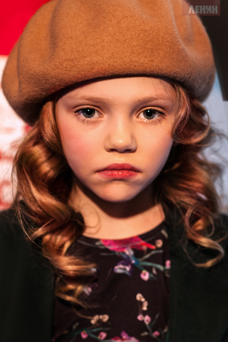 Estet Fashion Week 2018.04.11. Сергей Ленин