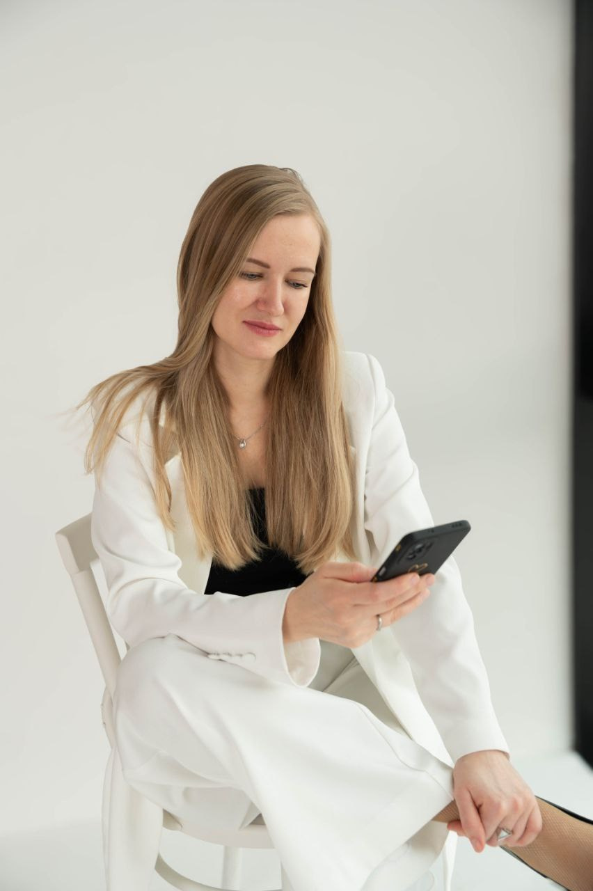 Индивидуальные фотосессии. Я Ольга Казанцева, фотографирую снимаю ваши киноистории и печатаю фото и цифровые портреты на холсте