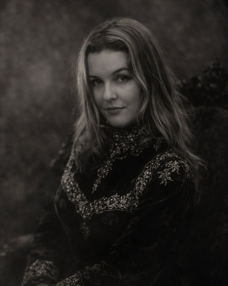 Викторианский стиль, готика, фото снятые мной, пленка, цифра. Фотограф крещение венчание в Петербурге! Помогает подобрать храм и посоветовал душевного батюшку в СПб