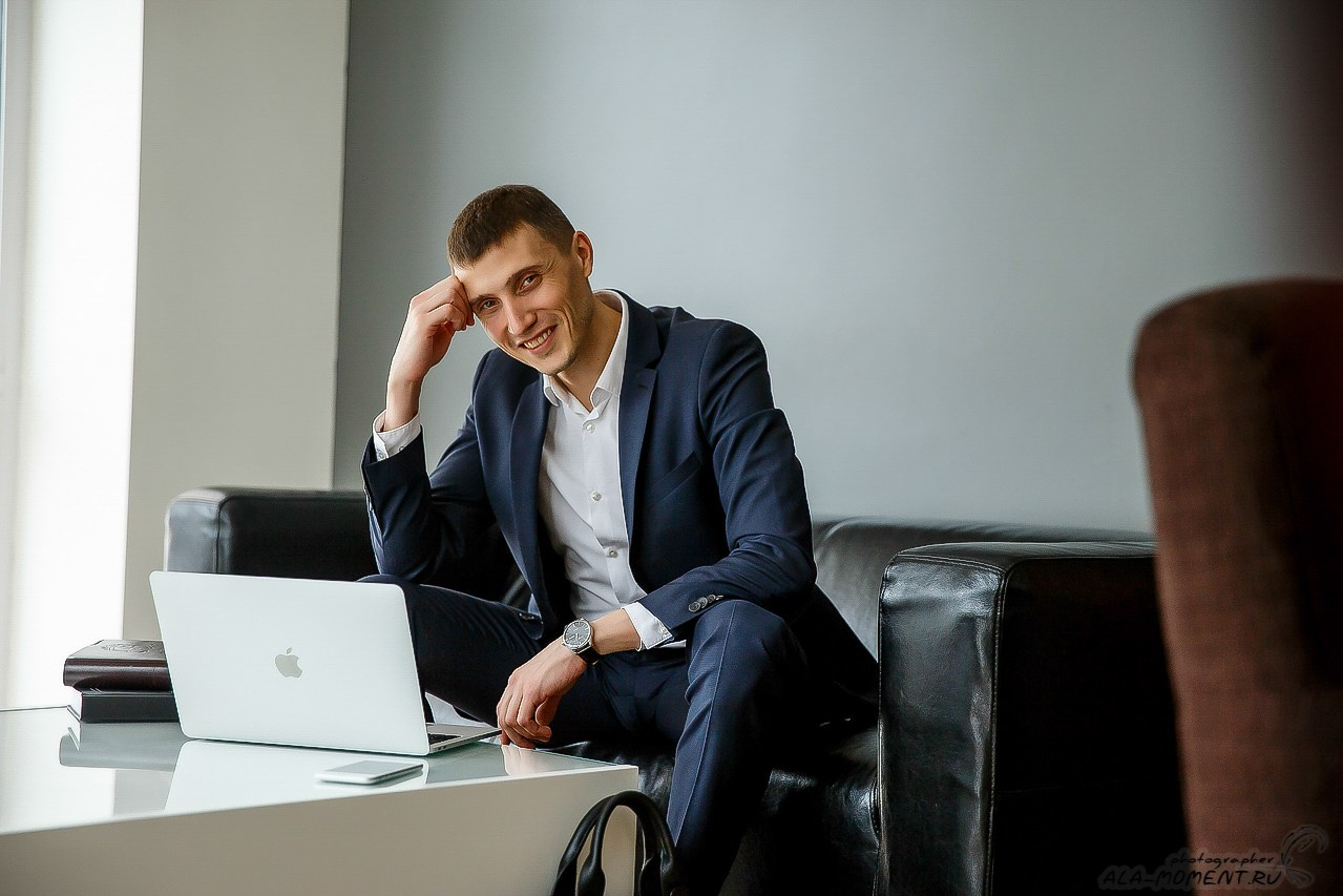 Бизнес портрет. Профессиональный фотограф в Брянске Аля Подольная. Свадебный, семейный, портретный фотограф. Выпускные альбомы. Опыт более 10 лет. АЛЯМОМЕНТ