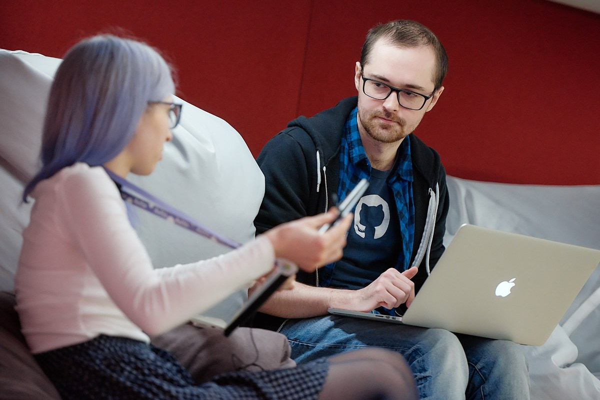 Нейромонах Феофан в Avito. Репортажный фотограф в Москве Вадим Францев