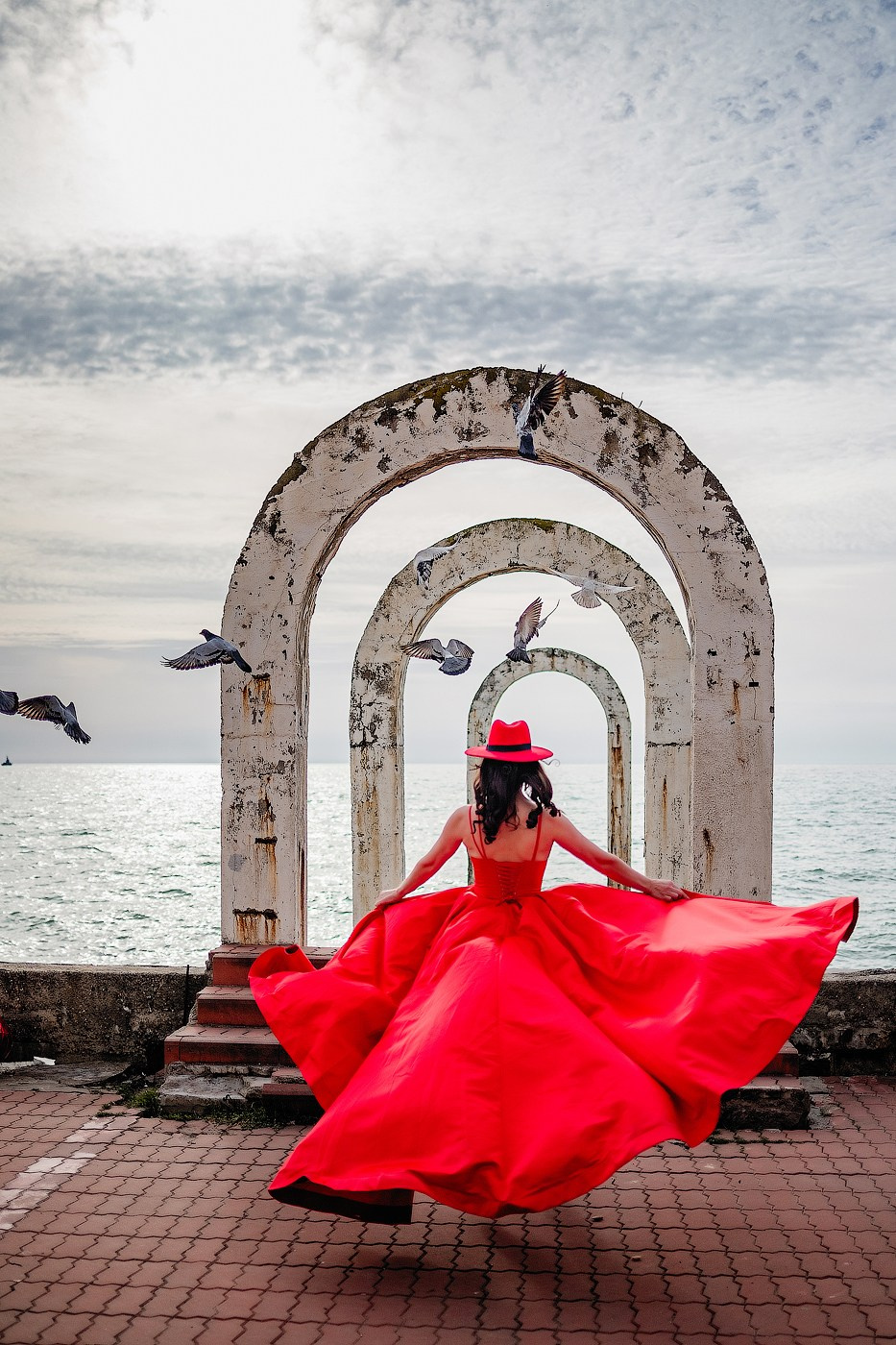 Женский портрет на природе в Сочи. Профессиональный фотограф в Сочи Виктория Джой. Обучение