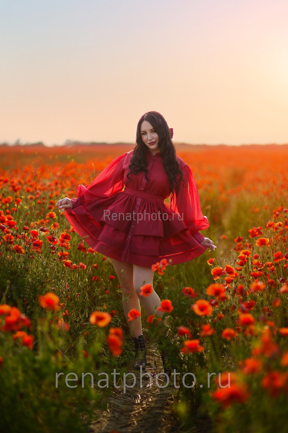 Renatphoto-Модные фотосессии  в студии  для журналов. Профессиональный фотограф  интерьеров, предметная фотосъёмка, фото блюд для меню  г. Анапа
