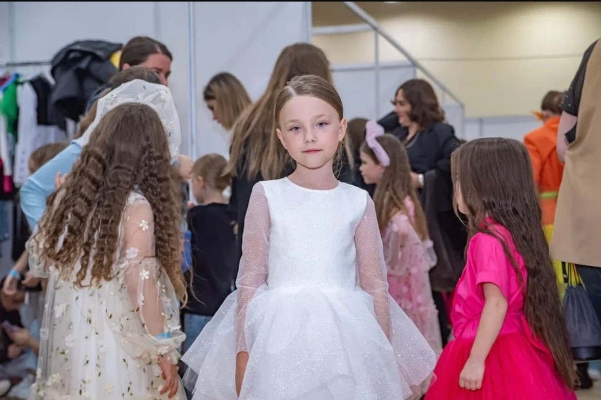 Шарова Алина. Model base