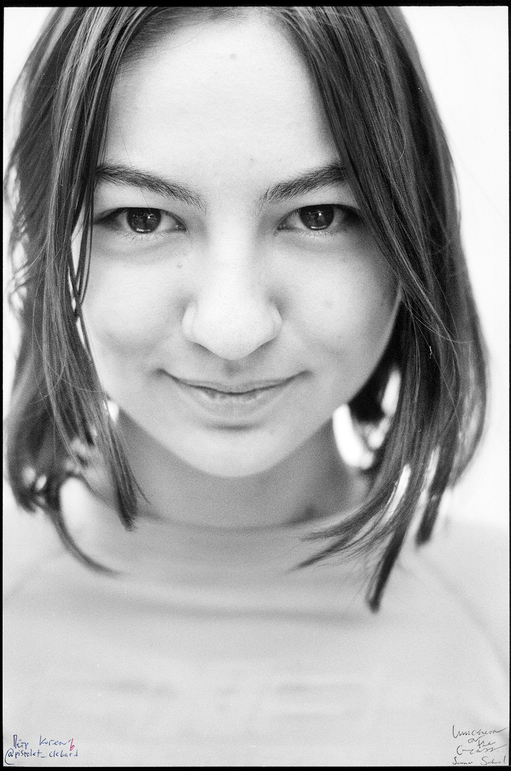 Классическая портретная выездная фотосессия (полевое исследование). Один человек один кадр. Летняя Школа. Дубна. Портретный и художественный фотограф в Москве Пётр Корень