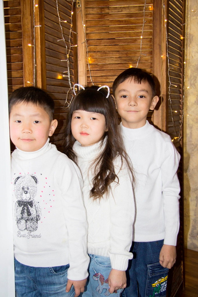 Детский сад в Новогодней студии. Фотограф Бурятия. Печать фотокниг