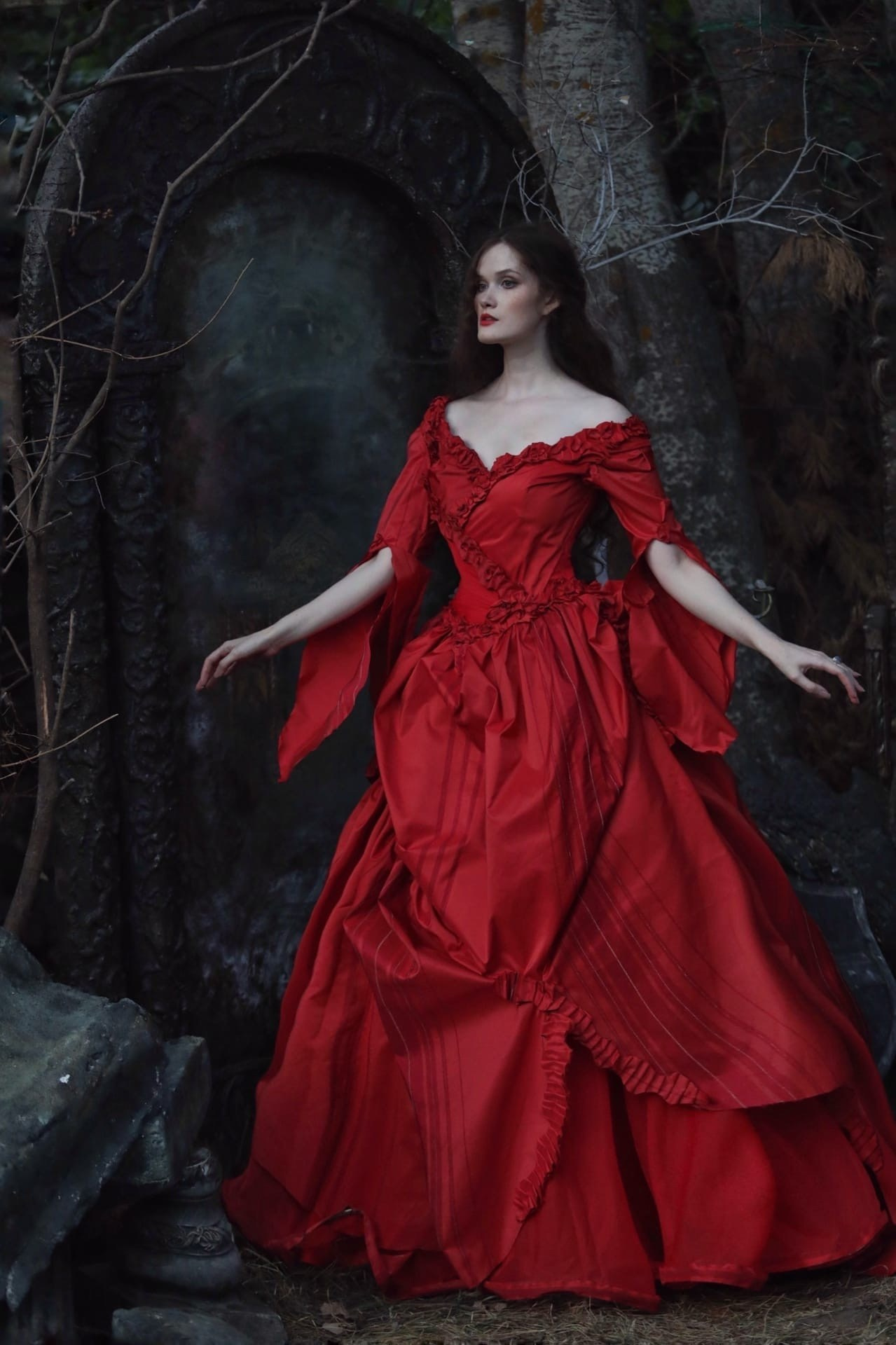 Костюм из фильма «Дракула». Мина. Русские народные костюмы в Москве