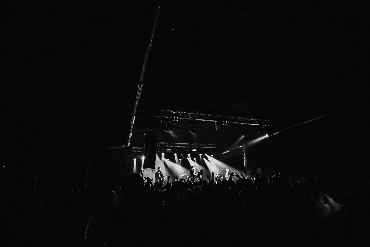 Концерт the Chemodan. Свадебные фотосессии в Москве. Фотограф Сергей Ржевский