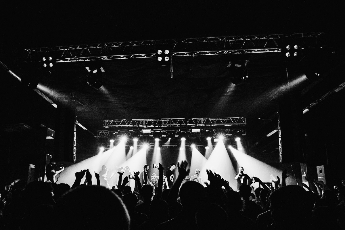 Концерт the Chemodan. Свадебные фотосессии в Москве. Фотограф Сергей Ржевский