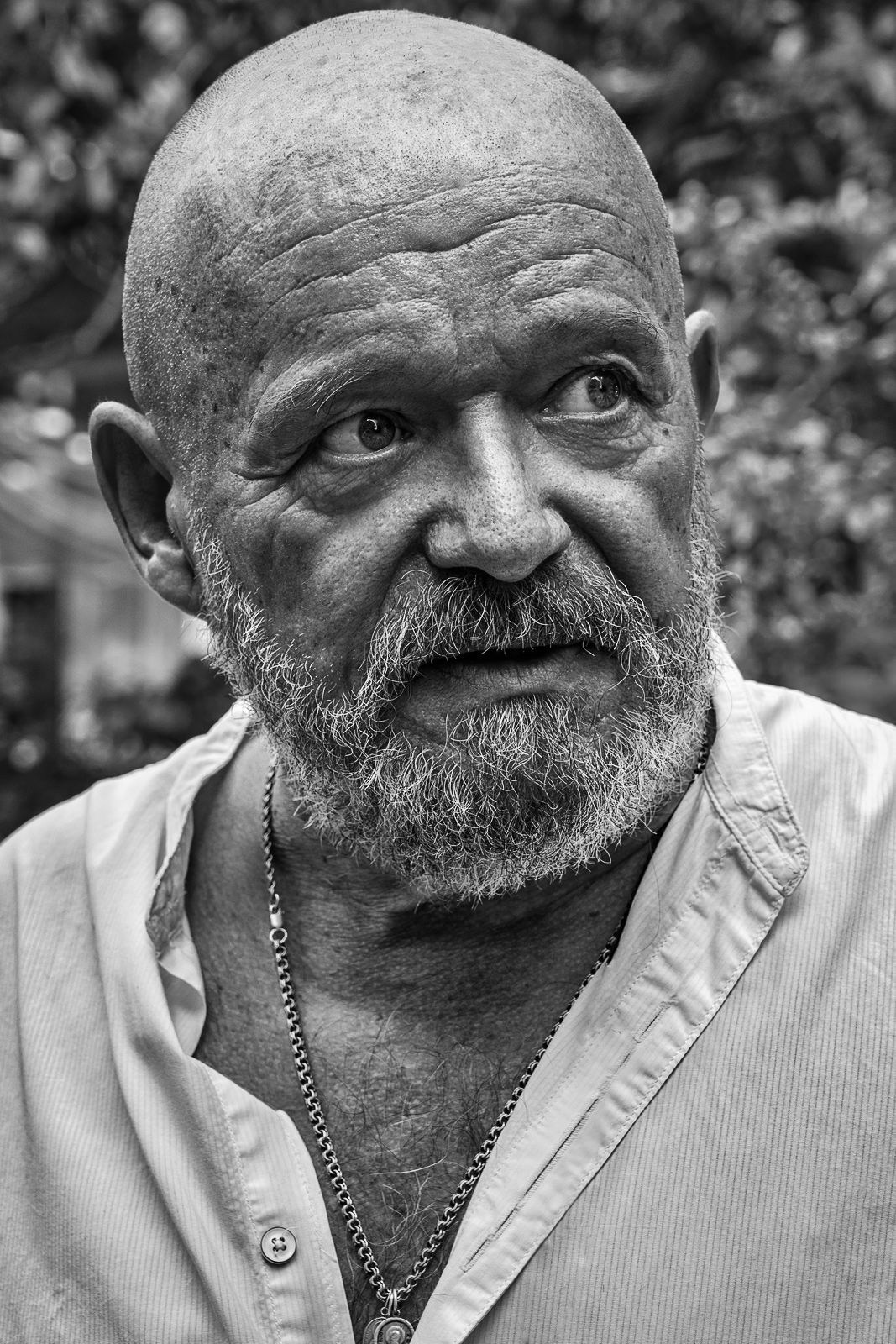 Незнакомцы, незнакомки. Фотограф Владимир Остапенко