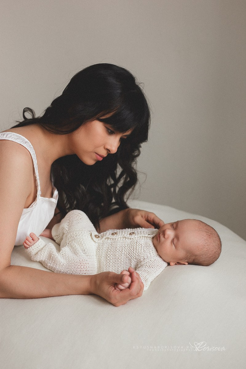 Пример фотосессии Lifestyle в студии. Фотограф новорожденных в Магнитогорске Ксюша Борисова