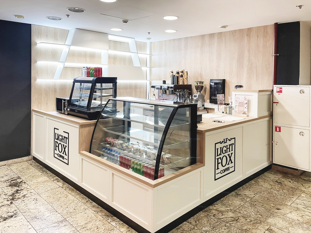 Мебель для бизнеса: Блог о торговом оборудовании на заказ в Москве