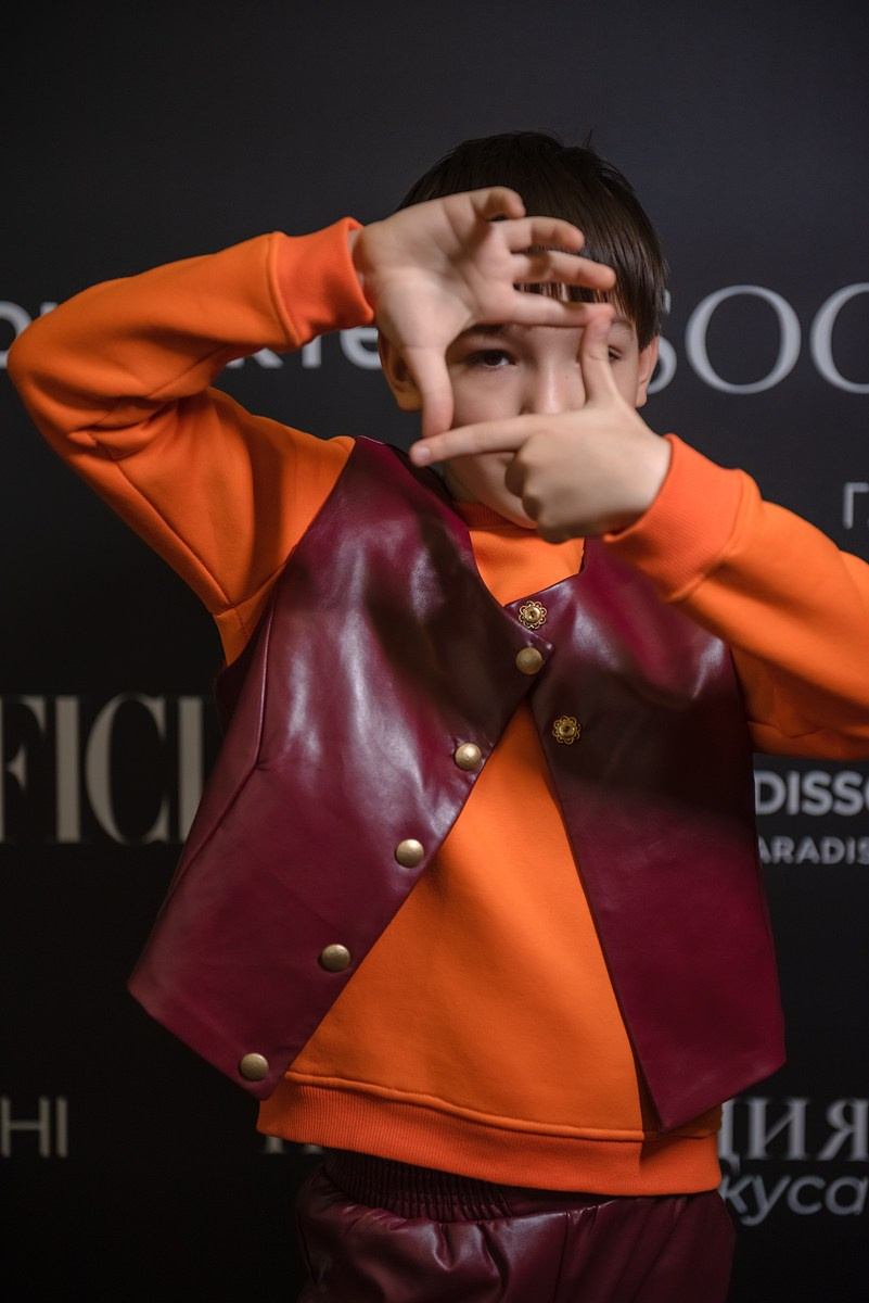 SochiFashionWeek2024 дизайнер Анохина Светлана. Семейный и коммерческий фотограф в Сочи Александр Бодунов
