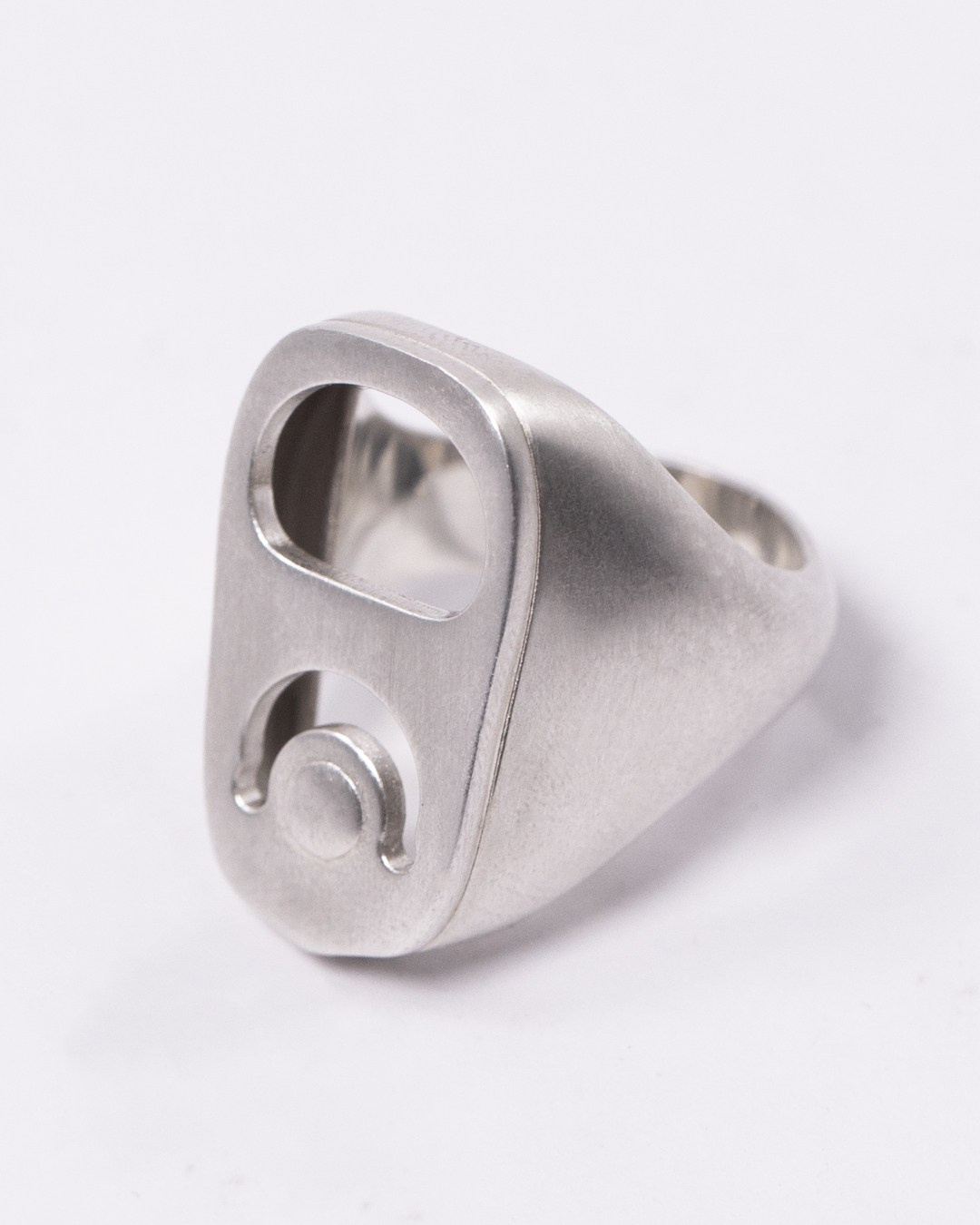 ORGANIC. Andrew Valmus